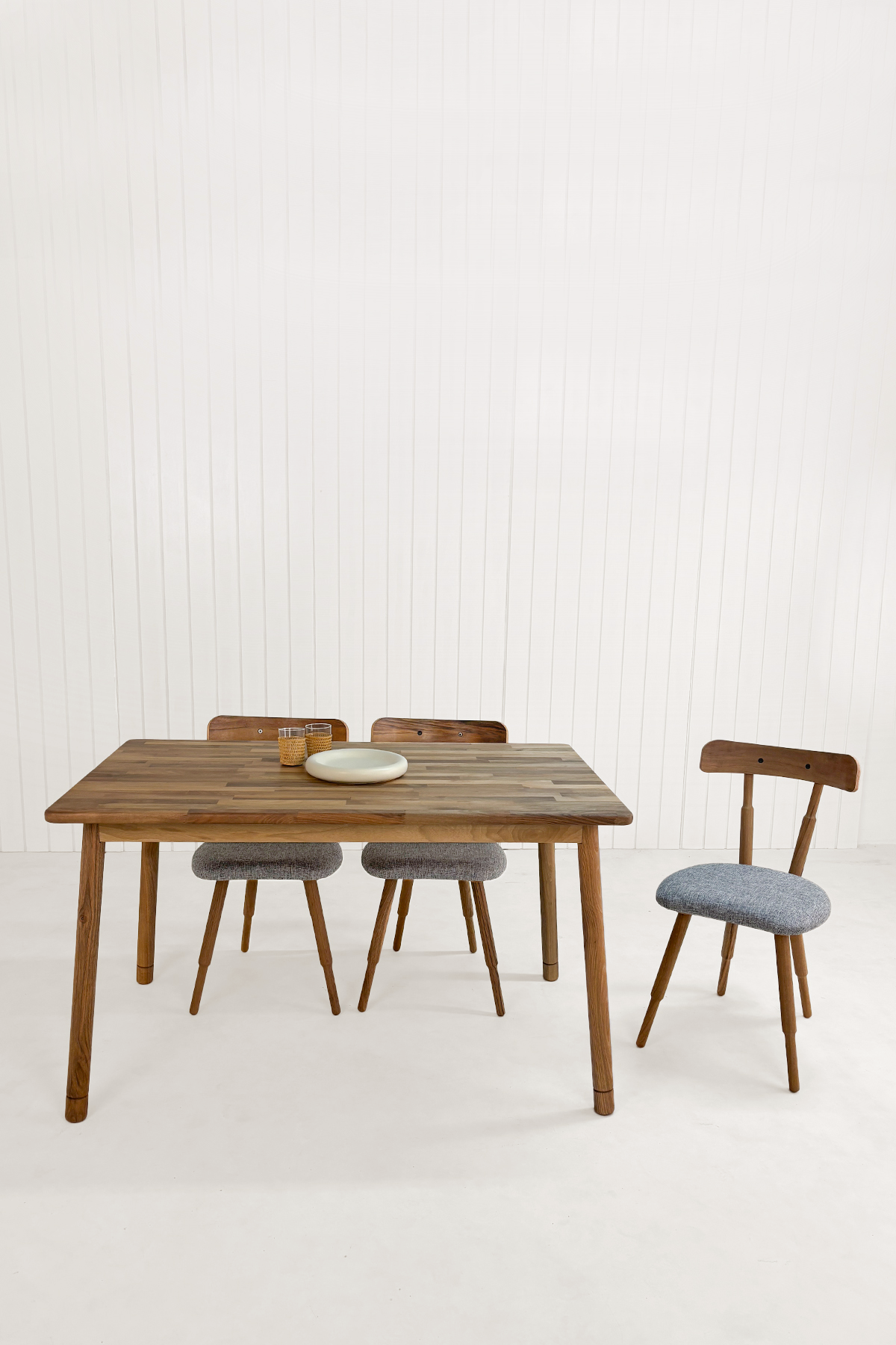 Alaçatı Masif Ceviz Masa Takımı, 6 Adet Nesrin Ceviz Sandalye - 130x80 cm