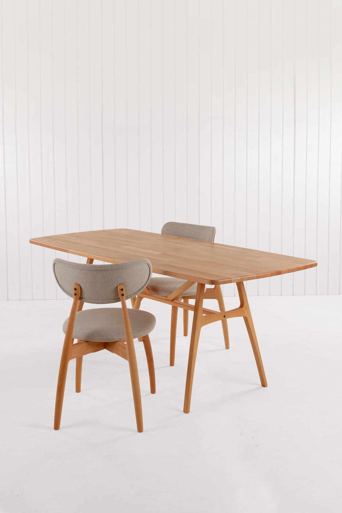 Slim Kayın 150 cm Masa ile Hug Kayın Sandalye ve Alaçatı Kayın 115 cm Bench 6 Kişilik Takım