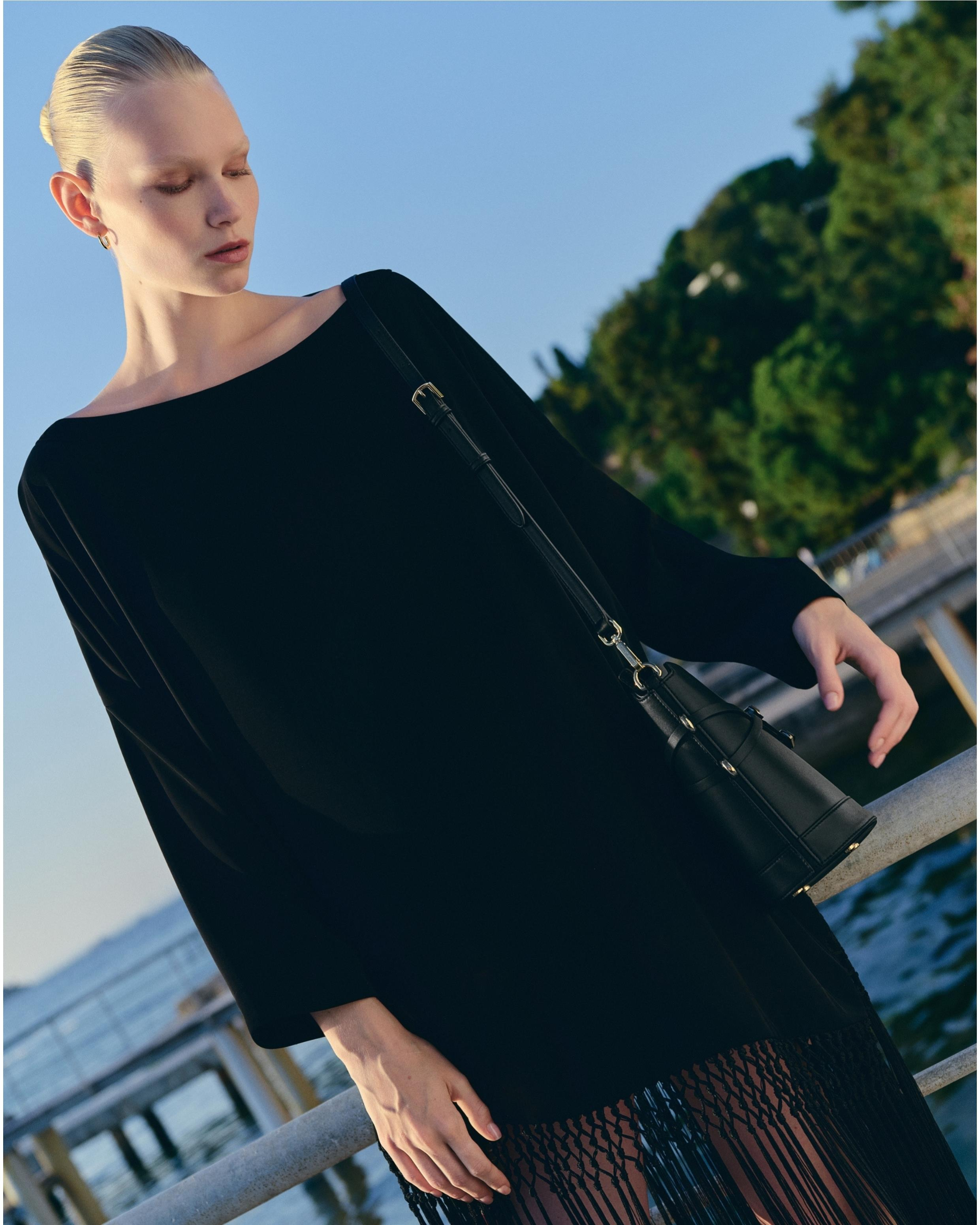 Glacier Bucket Bag - Black