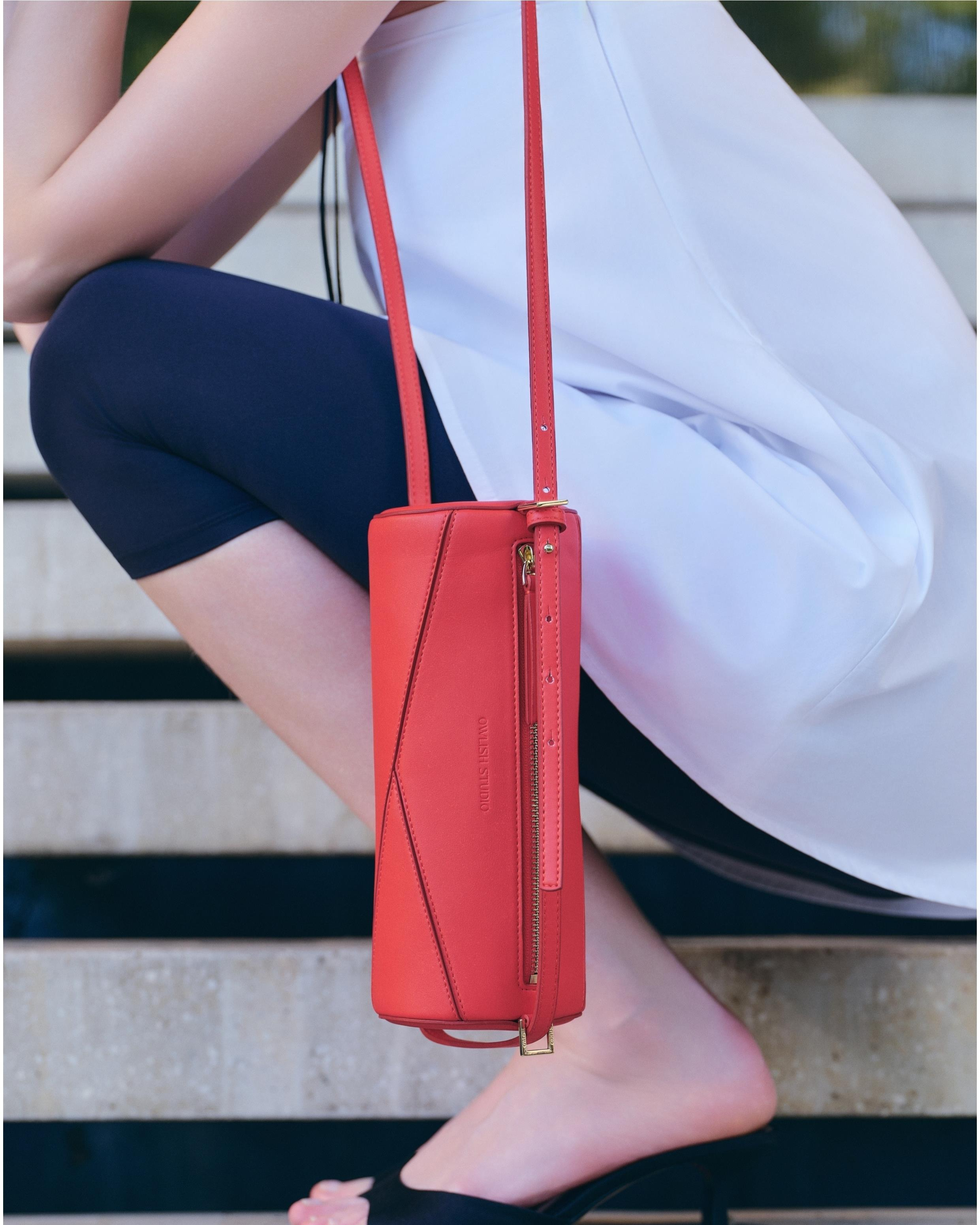 Reef Cylinder Bag - True Red