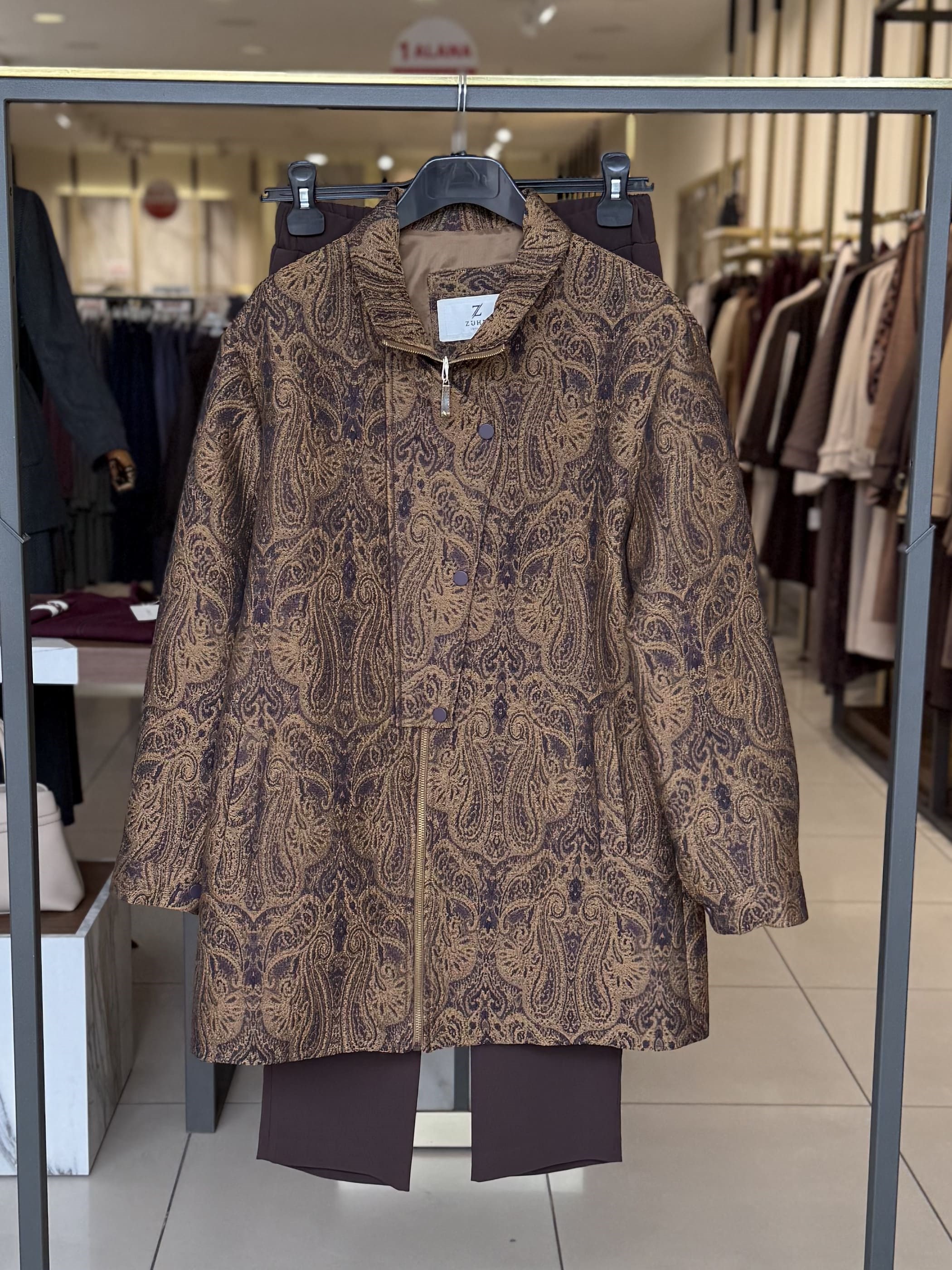 Etnik Desenli Jakarlı Camel Ceket 0211