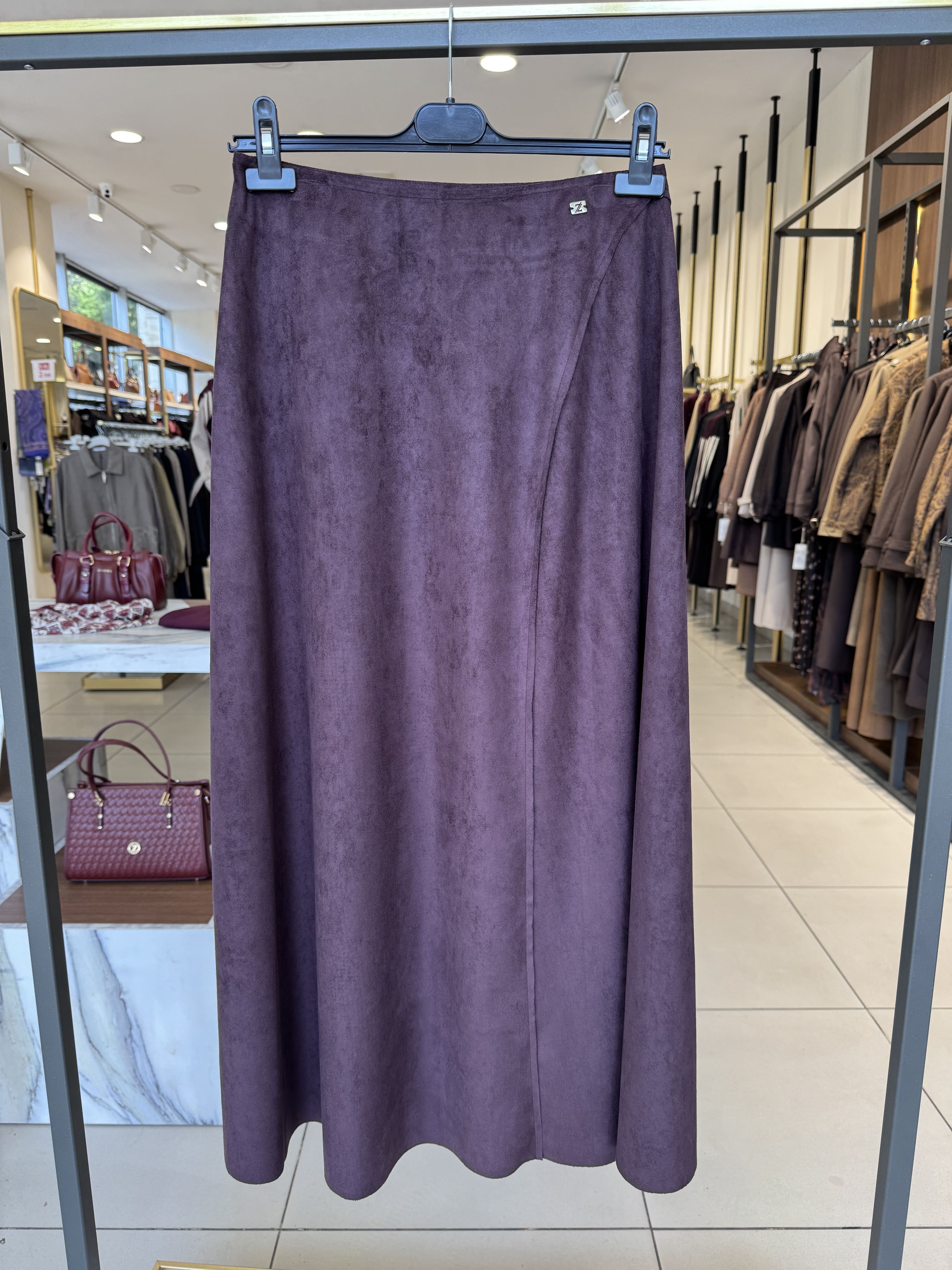ETK-0232 MİLA ETEK 38-44