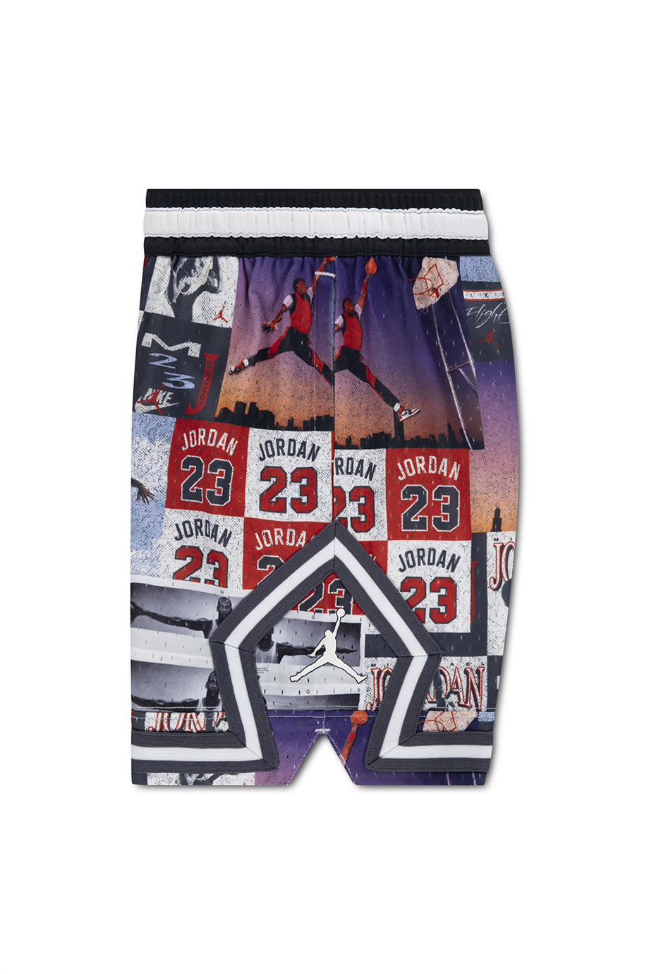 Air Jordan Erkek Çocuk Desenli ŞortAir Jordan Erkek Çocuk Desenli Şort