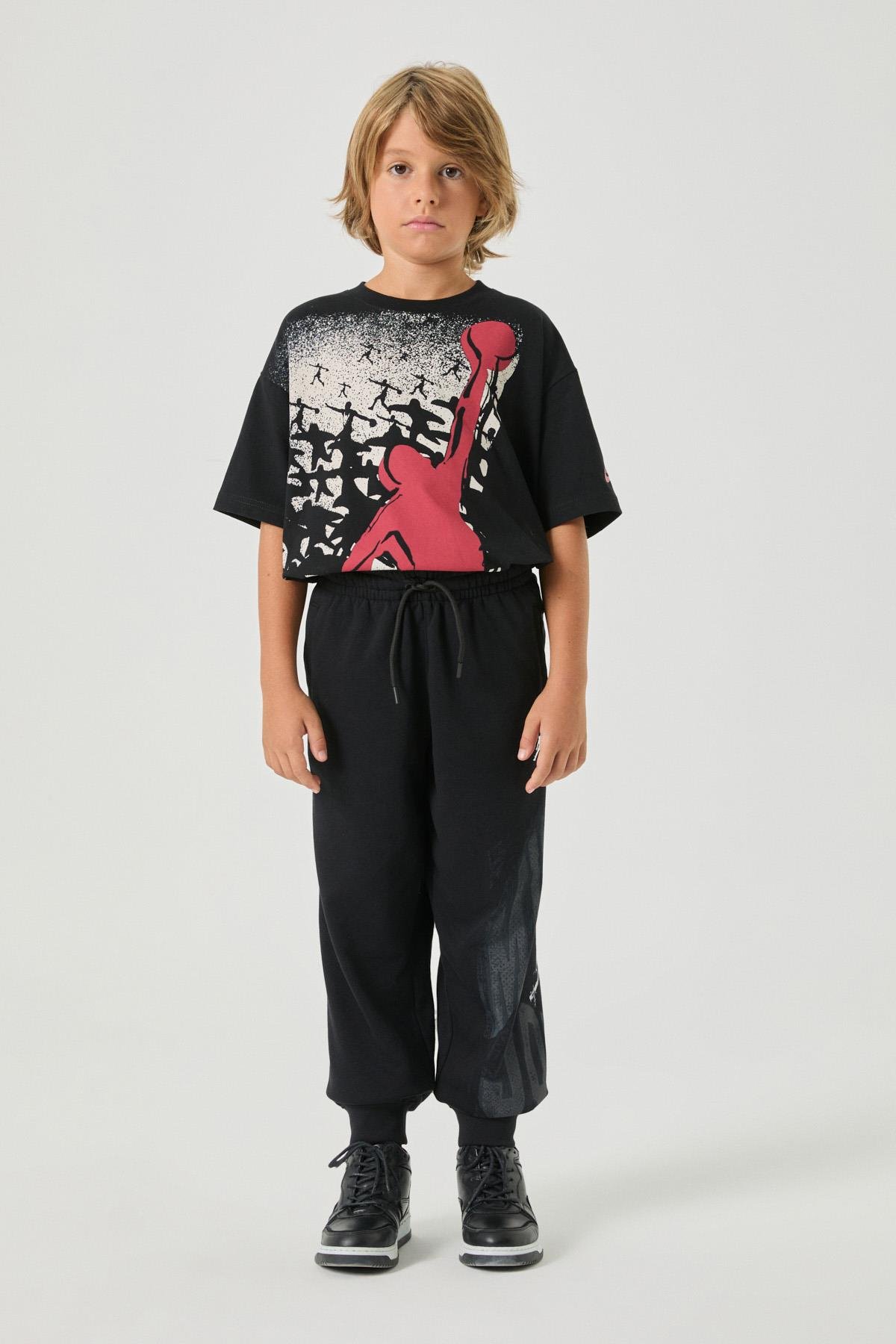 Air Jordan Boy Anthracite Tracksuit BottomAir Jordan Boy Anthracite Tracksuit Bottom