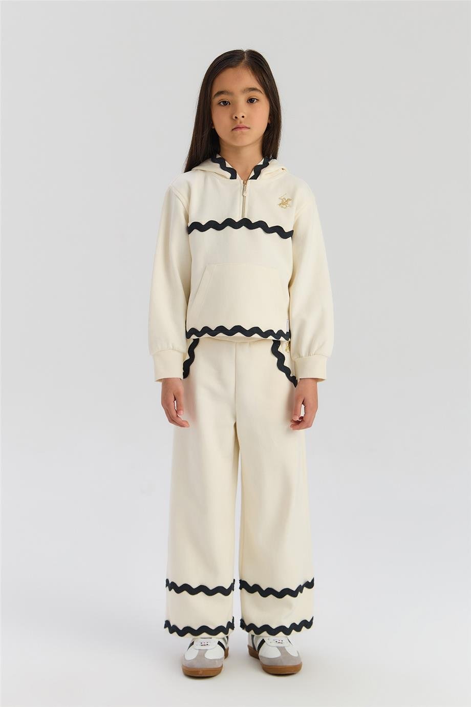 Beverly Hills Polo Club Kız Çocuk Ekru Eşofman ÜstüBeverly Hills Polo Club Kız Çocuk Ekru Eşofman Üstü