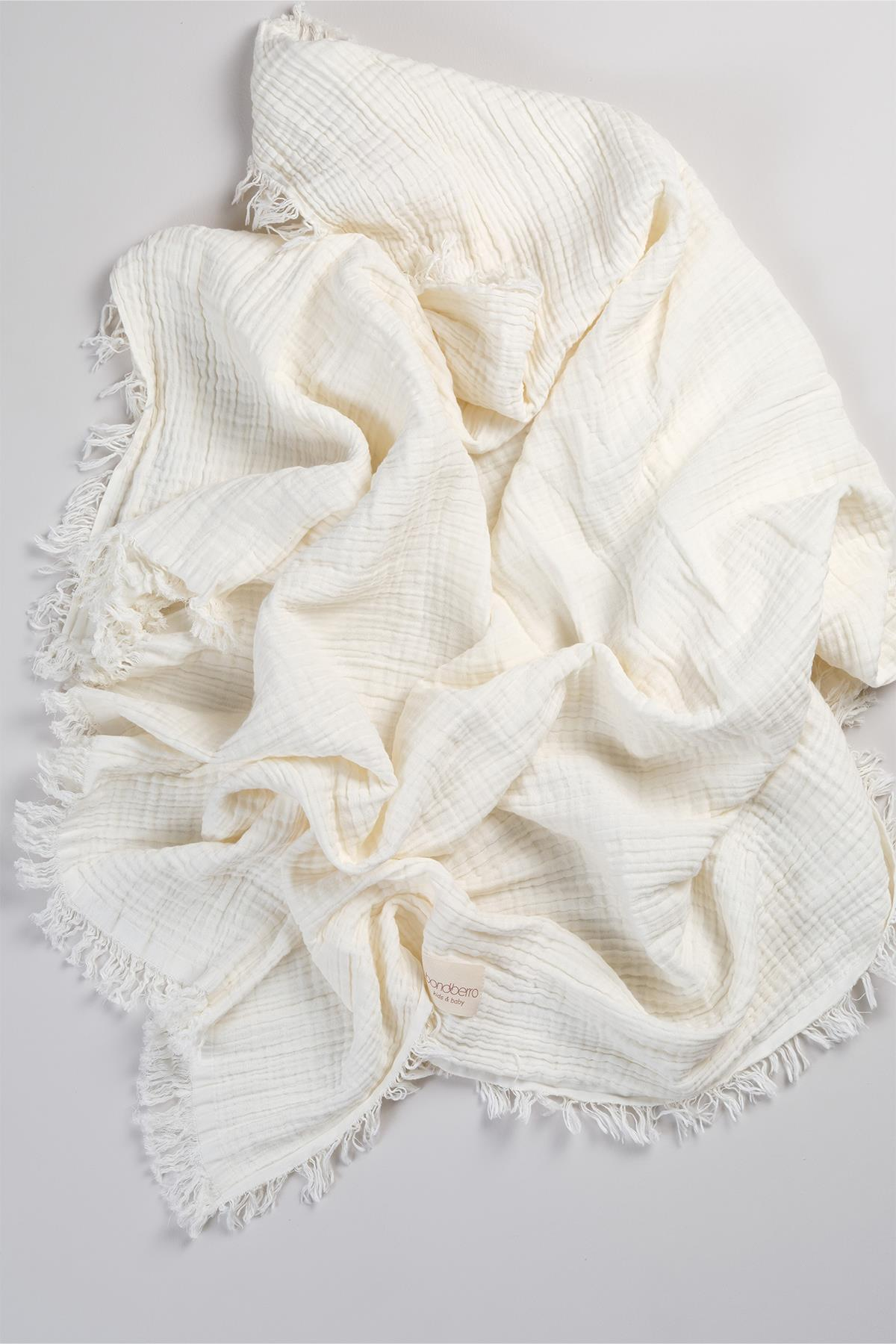 Bonderro 4 Katlı Müslin Saçaklı BattaniyeBonderro 4 Katlı Müslin Saçaklı Battaniye