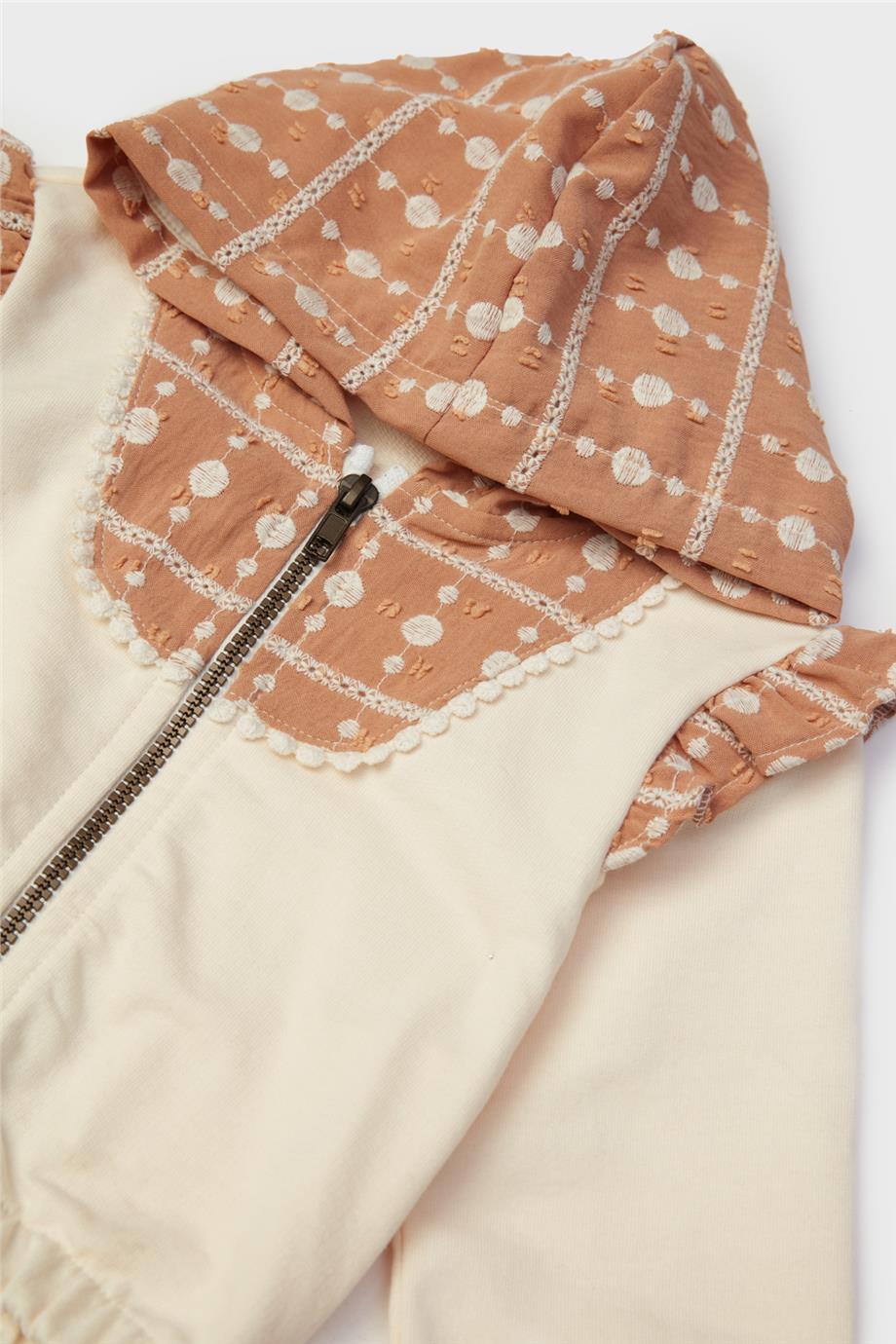 GB Baby Kız Bebek Ekru Eşofman Üstü