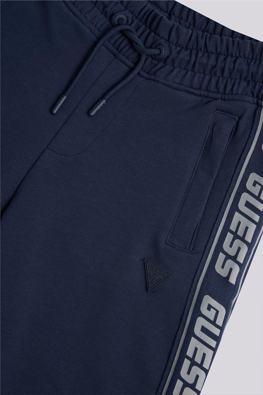 Guess Erkek Çocuk Mavi Eşofman AltıGuess Erkek Çocuk Mavi Eşofman Altı