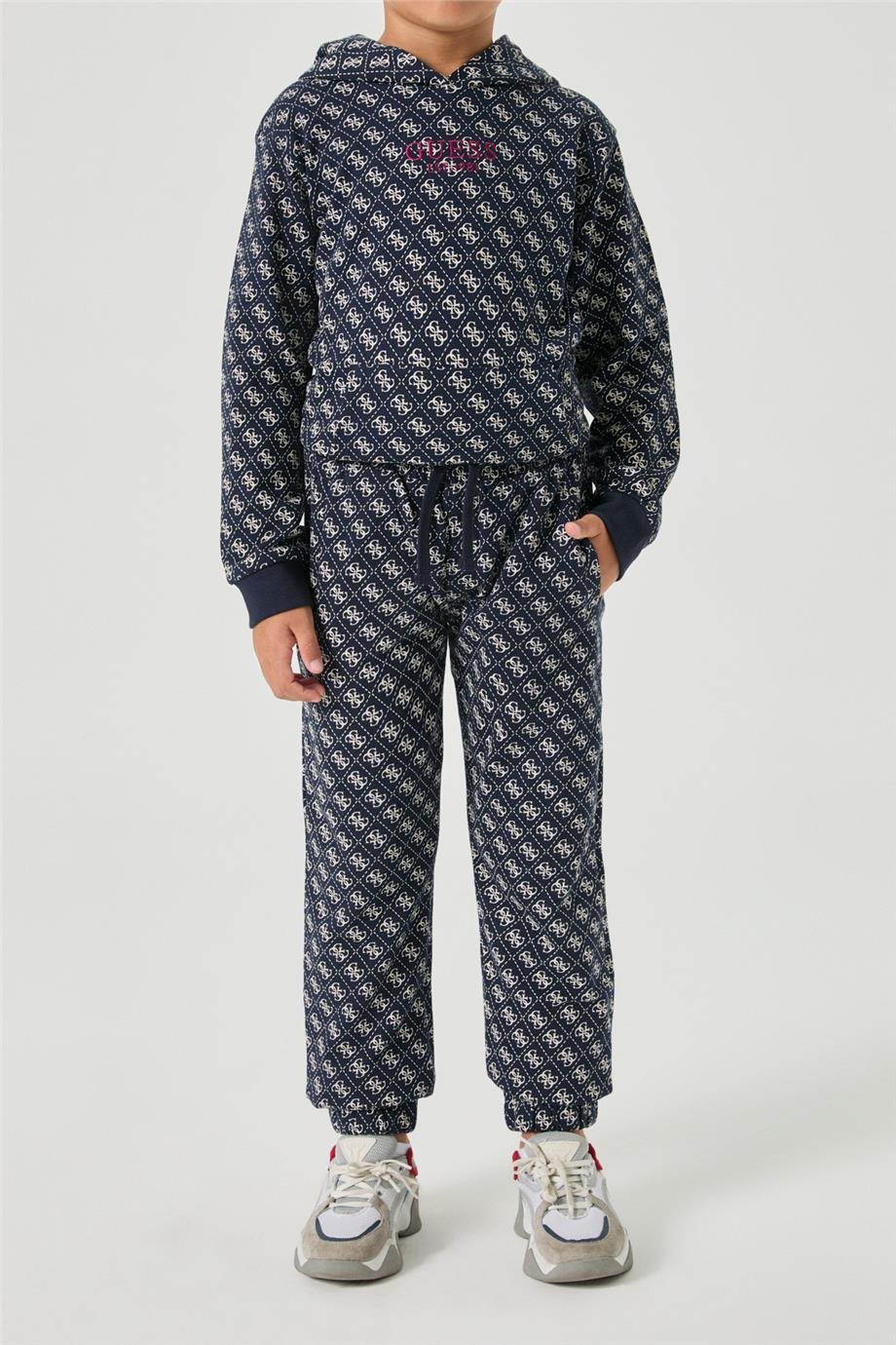 Guess Erkek Çocuk Mavi Eşofman AltıGuess Erkek Çocuk Mavi Eşofman Altı