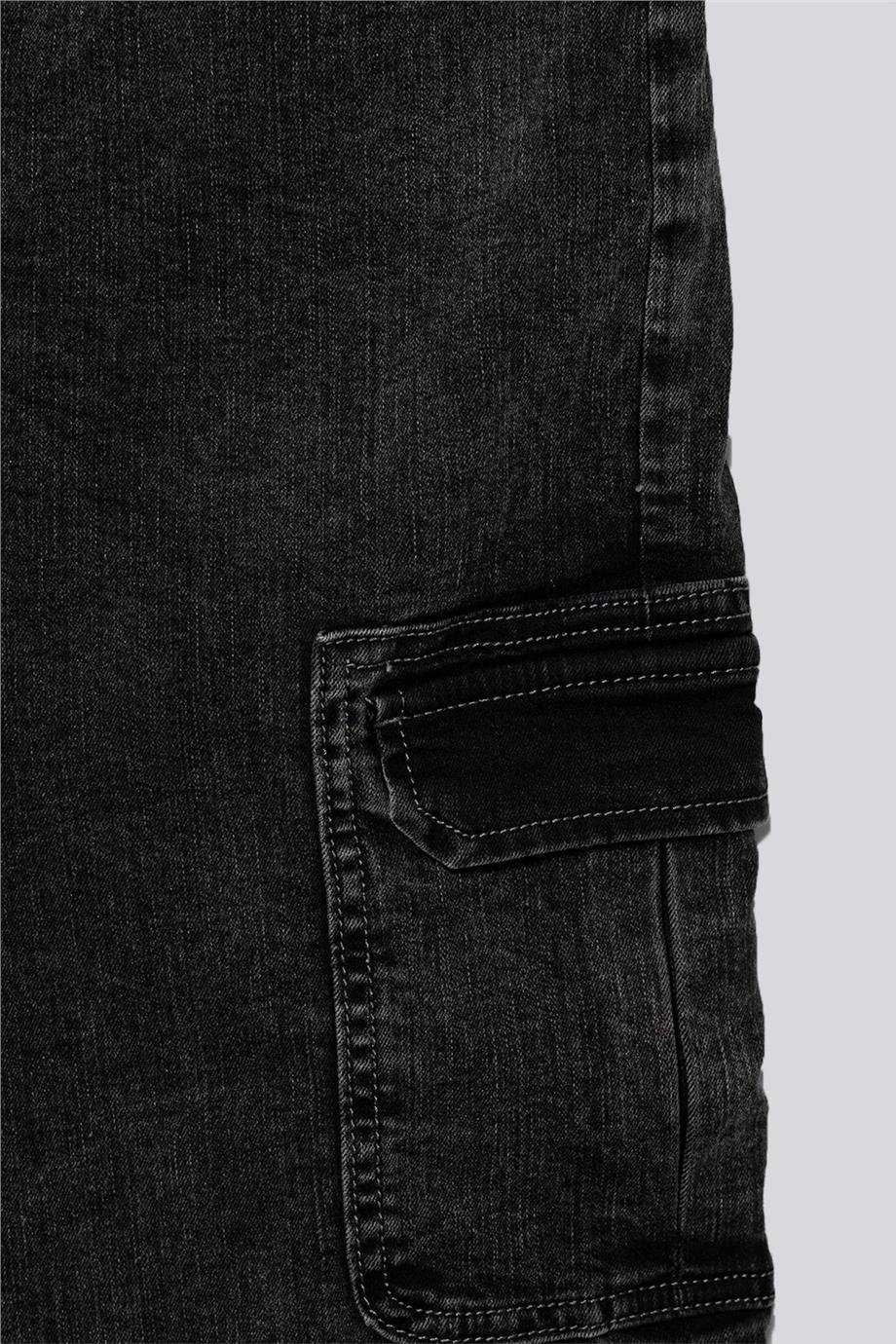 Guess Erkek Çocuk Siyah PantolonGuess Erkek Çocuk Siyah Pantolon