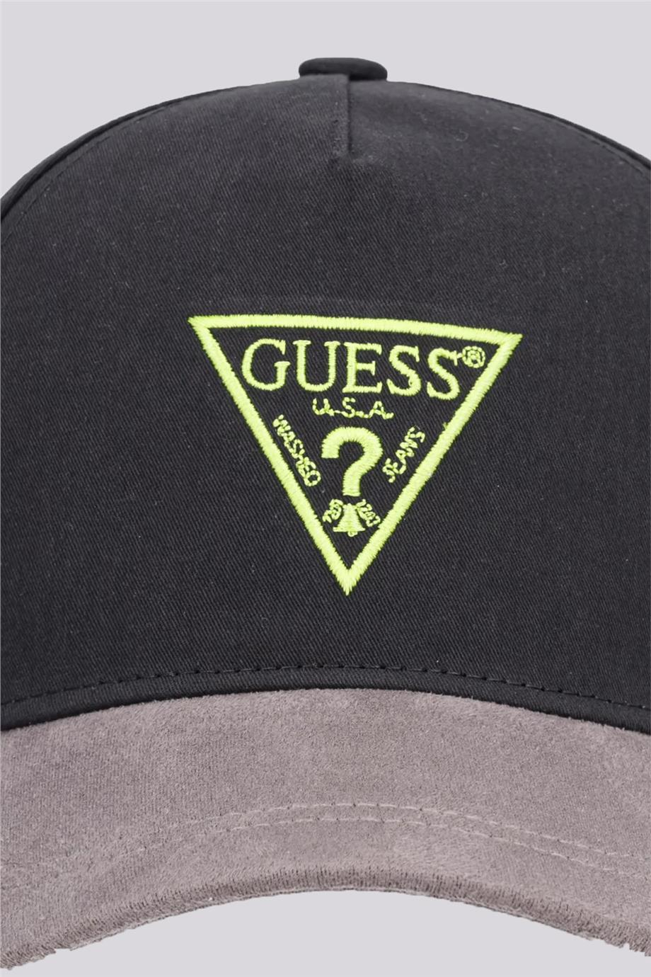 Guess Erkek Çocuk Siyah ŞapkaGuess Erkek Çocuk Siyah Şapka