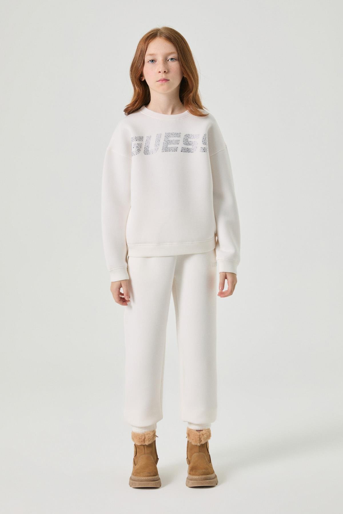 Guess Kız Çocuk Beyaz SweatshirtGuess Kız Çocuk Beyaz Sweatshirt