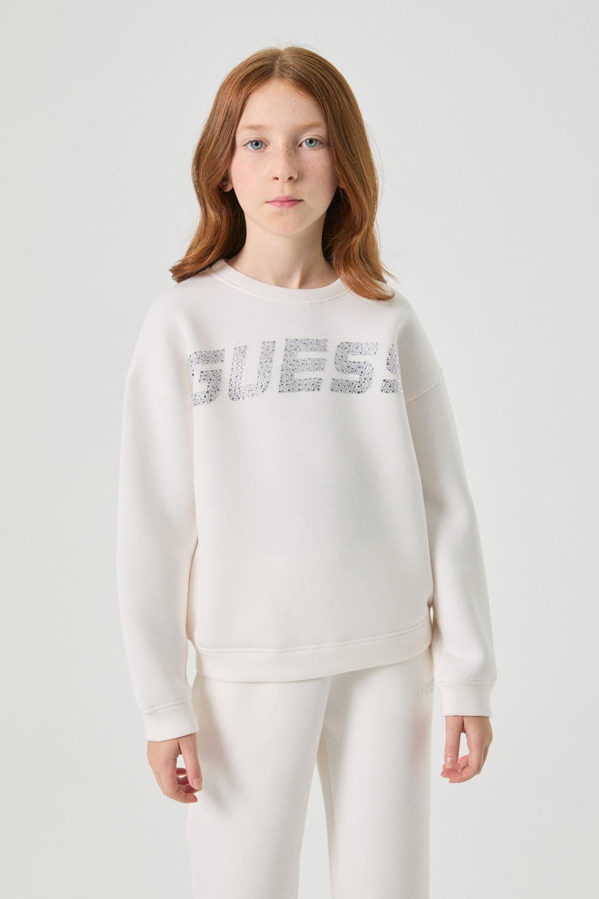 Guess Kız Çocuk Beyaz SweatshirtGuess Kız Çocuk Beyaz Sweatshirt