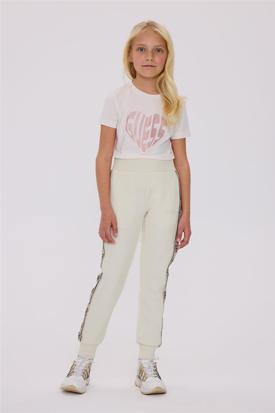 Guess Kız Çocuk Krem Eşofman AltıGuess Kız Çocuk Krem Eşofman Altı