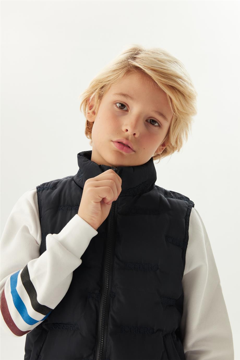 Iceberg Erkek Çocuk Lacivert Yelek