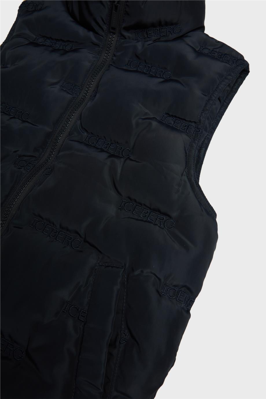 Iceberg Erkek Çocuk Lacivert Yelek