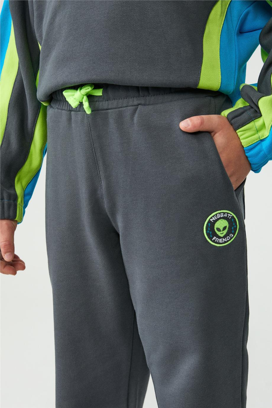 NBT Erkek Çocuk Antrasit Eşofman AltıNBT Erkek Çocuk Antrasit Eşofman Altı