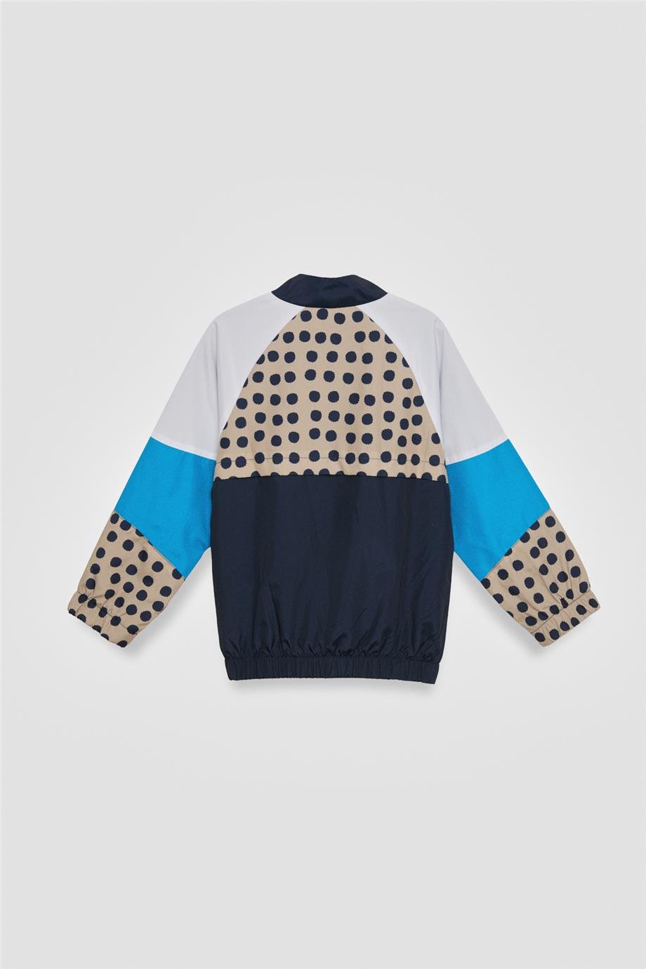 NBT Erkek Çocuk Desenli YağmurlukNBT Erkek Çocuk Desenli Yağmurluk