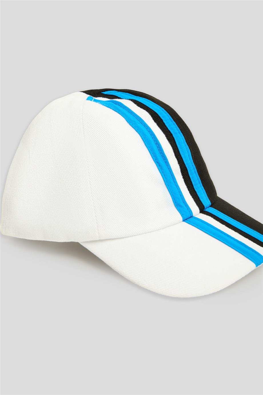 NBT Erkek Çocuk Siyah ŞapkaNBT Erkek Çocuk Siyah Şapka