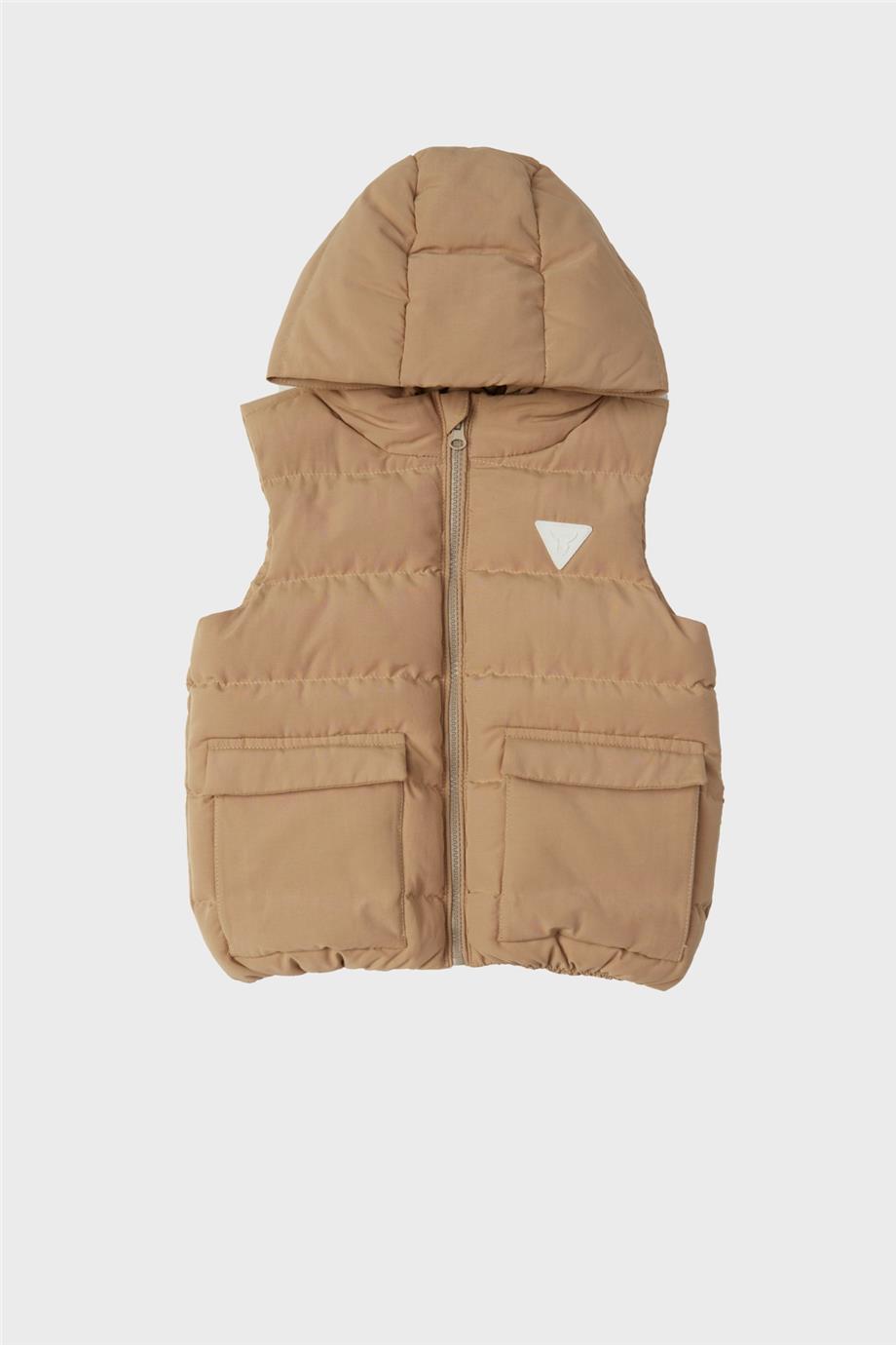 Nebbati Erkek Çocuk Bej Yelek