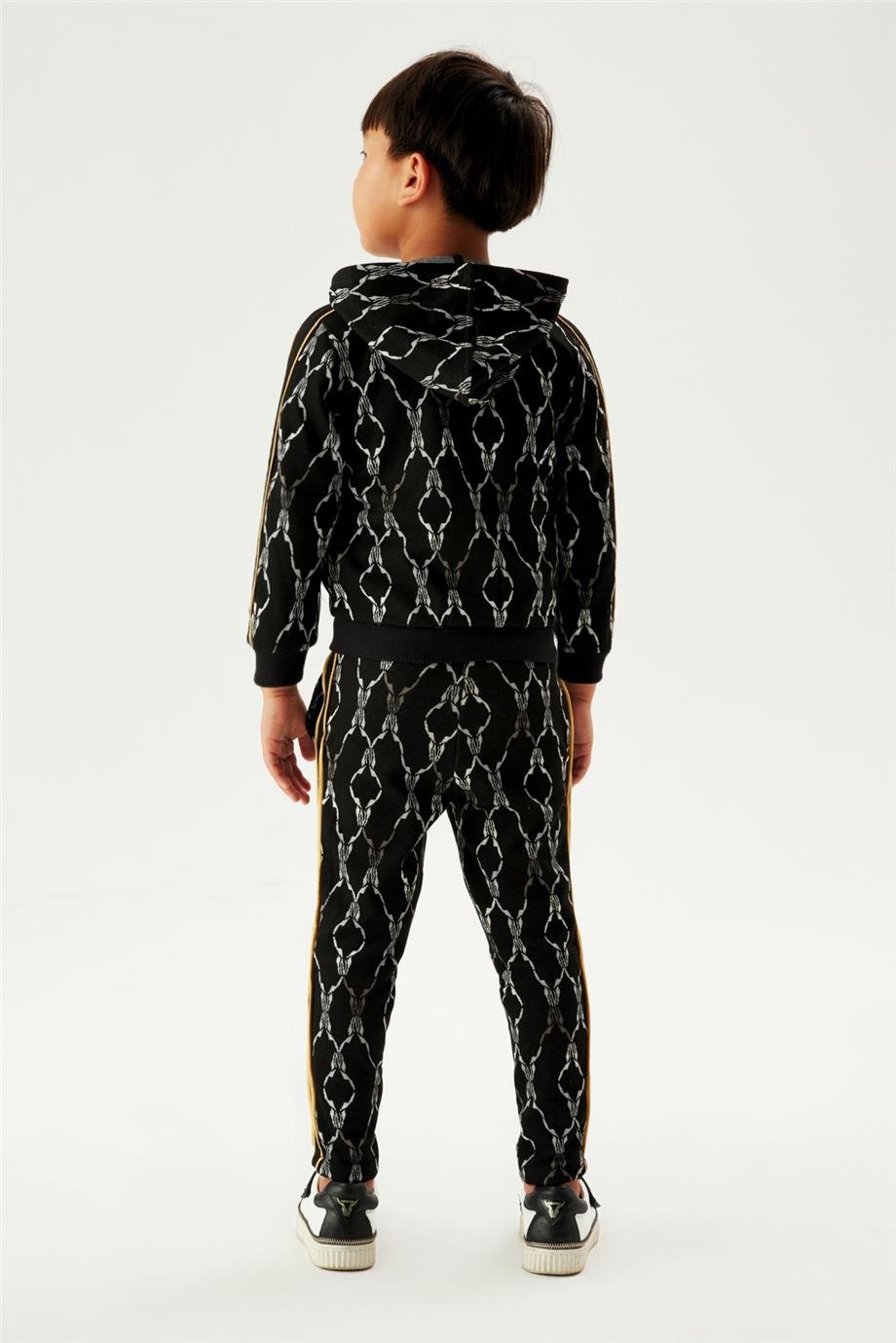 Nebbati Erkek Çocuk Desenli Eşofman Üstü