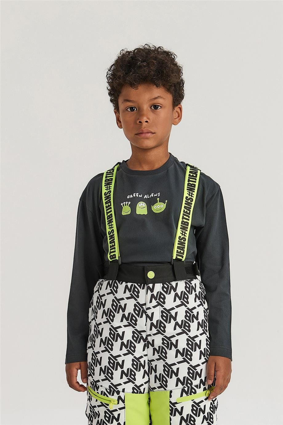 Nebbati Erkek Çocuk Desenli Kayak TakımıNebbati Erkek Çocuk Desenli Kayak Takımı