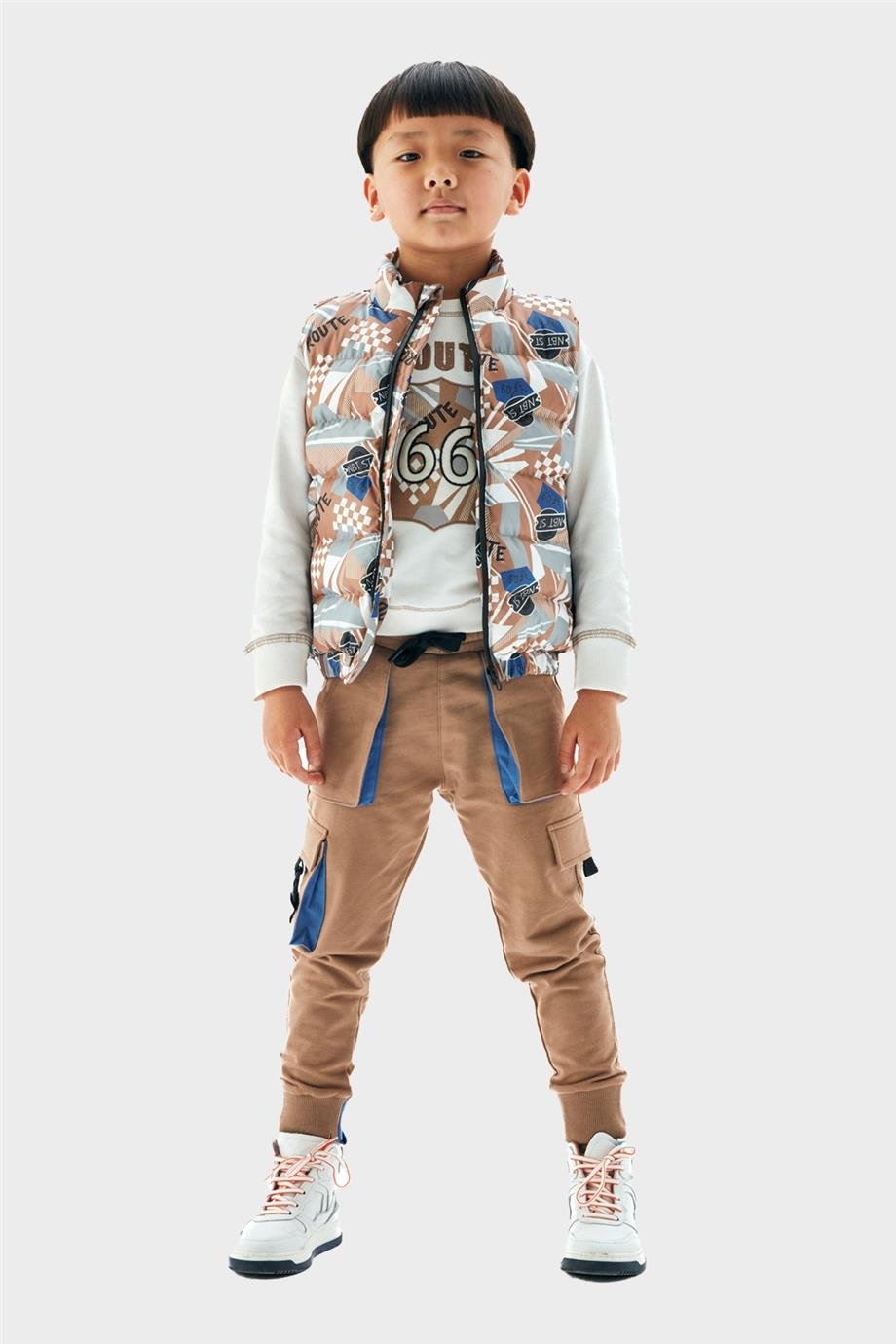 Nebbati Erkek Çocuk Desenli Yelek