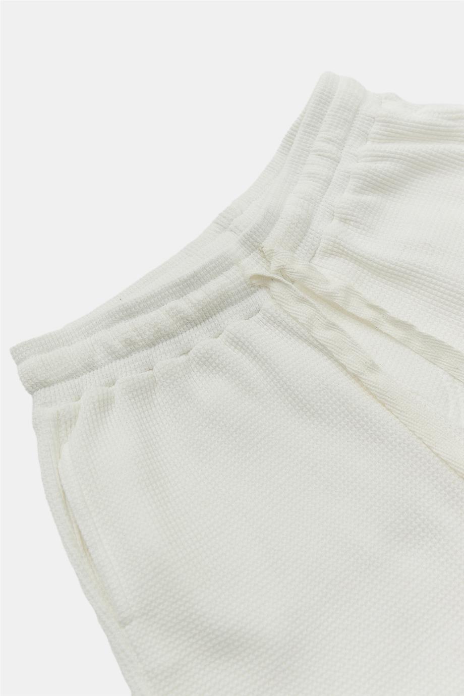 Nebbati Erkek Çocuk Ekru Şort