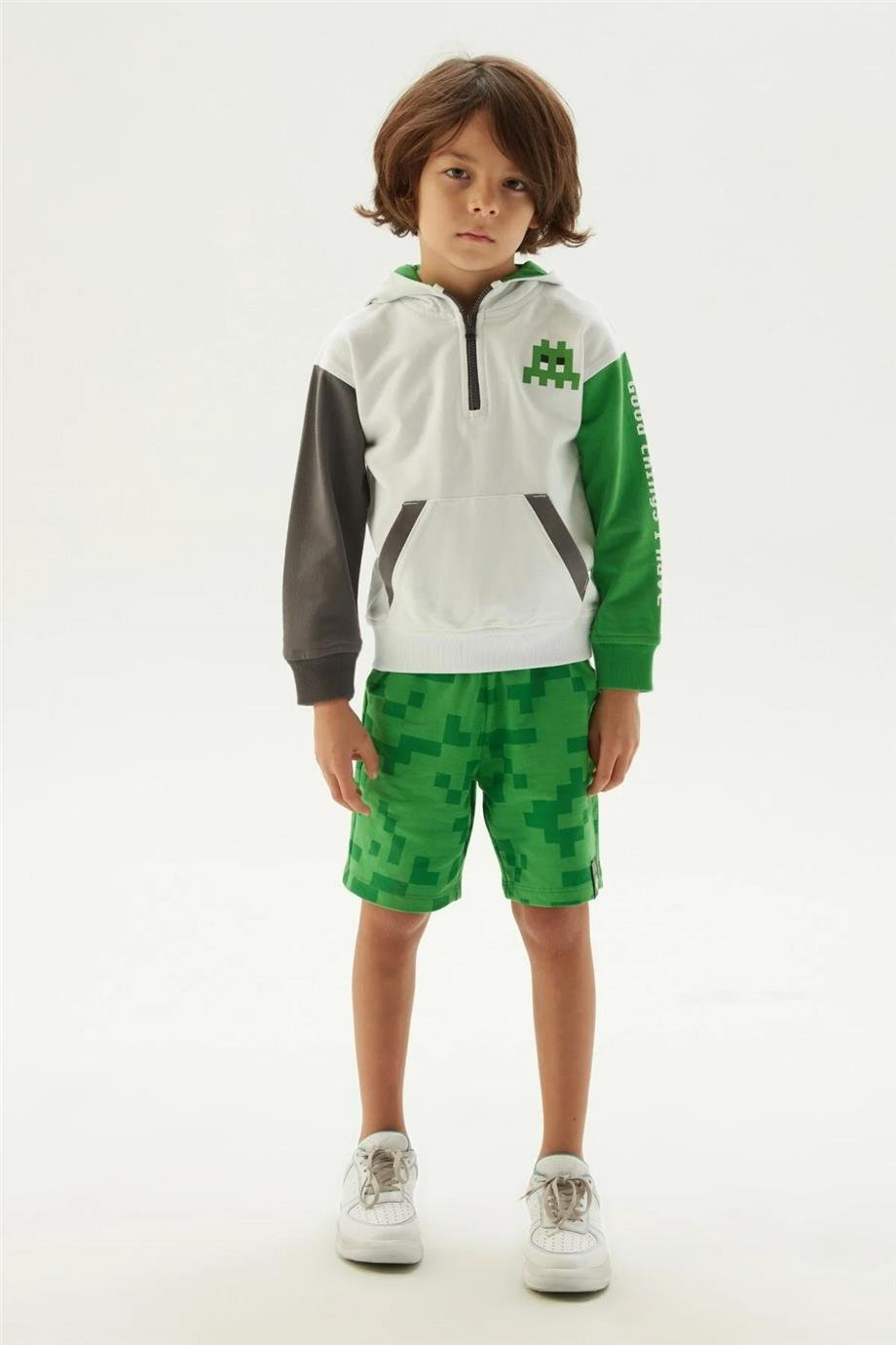 Nebbati Erkek Çocuk Renkli Sweatshirt