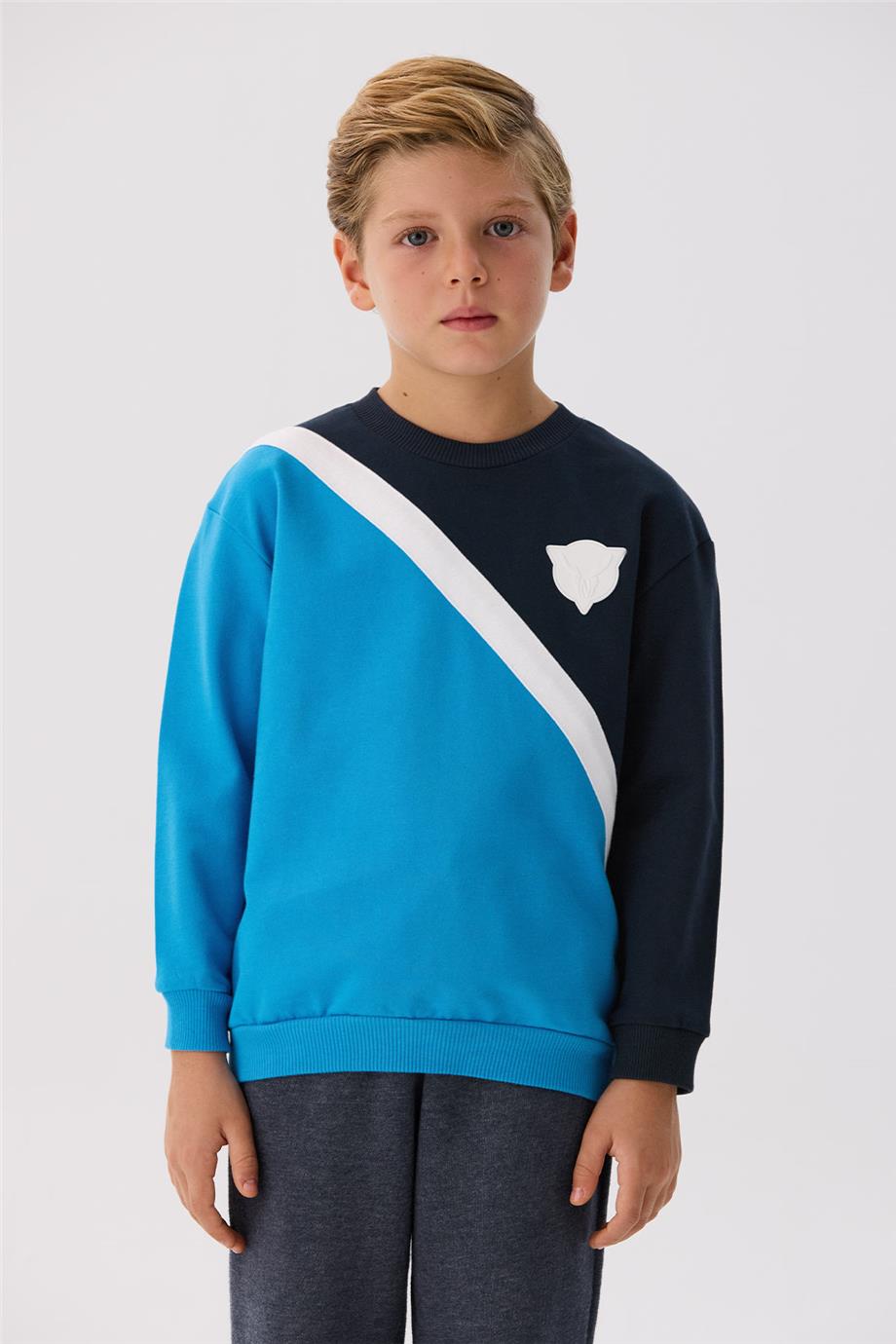 Nebbati Boy Colorful SweatshirtNebbati Boy Colorful Sweatshirt