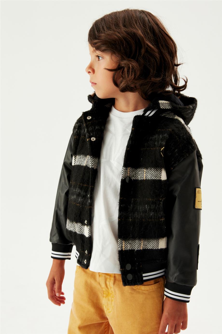 Nebbati Erkek Çocuk Siyah Ceket