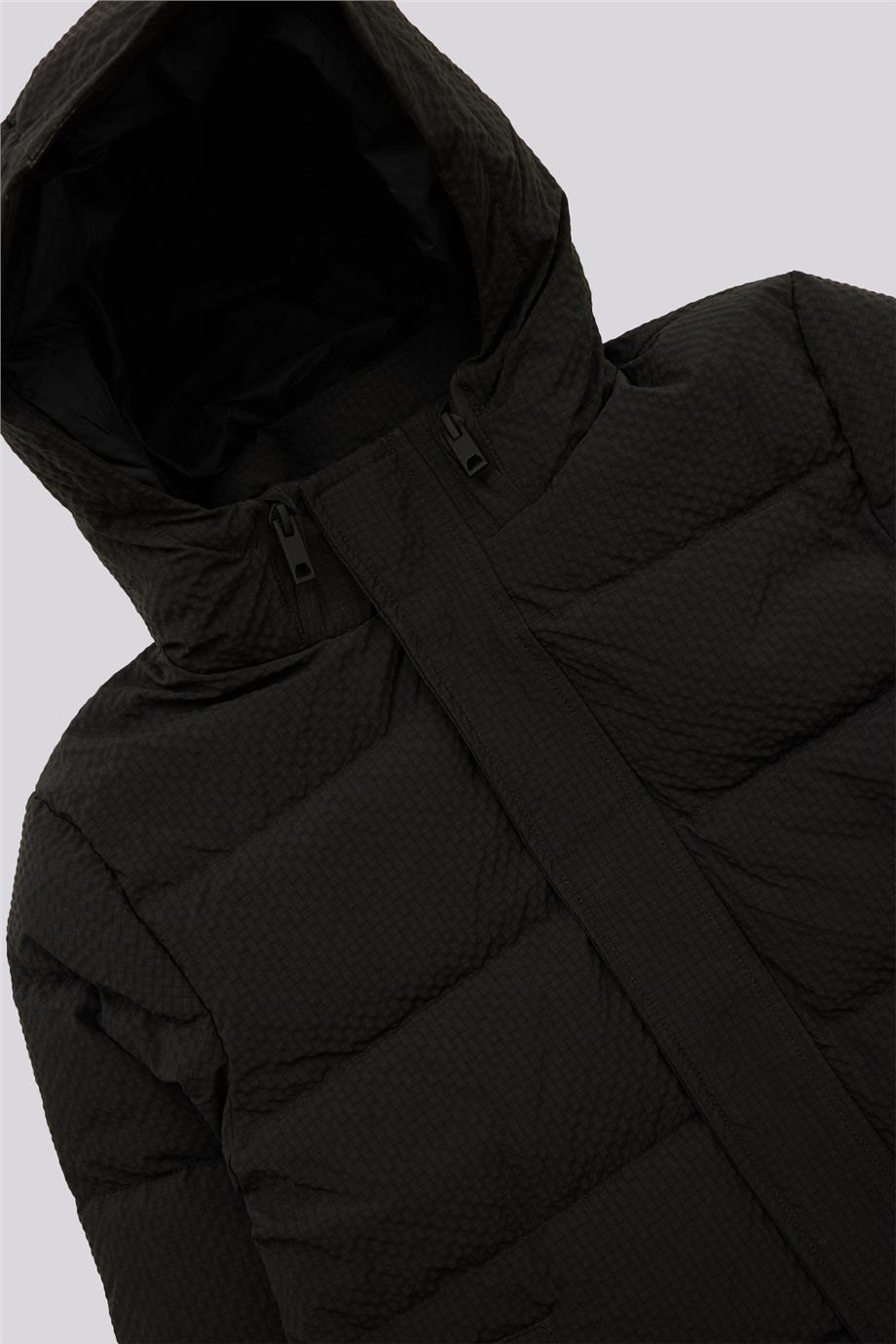 Nebbati Erkek Çocuk Siyah MontNebbati Erkek Çocuk Siyah Mont