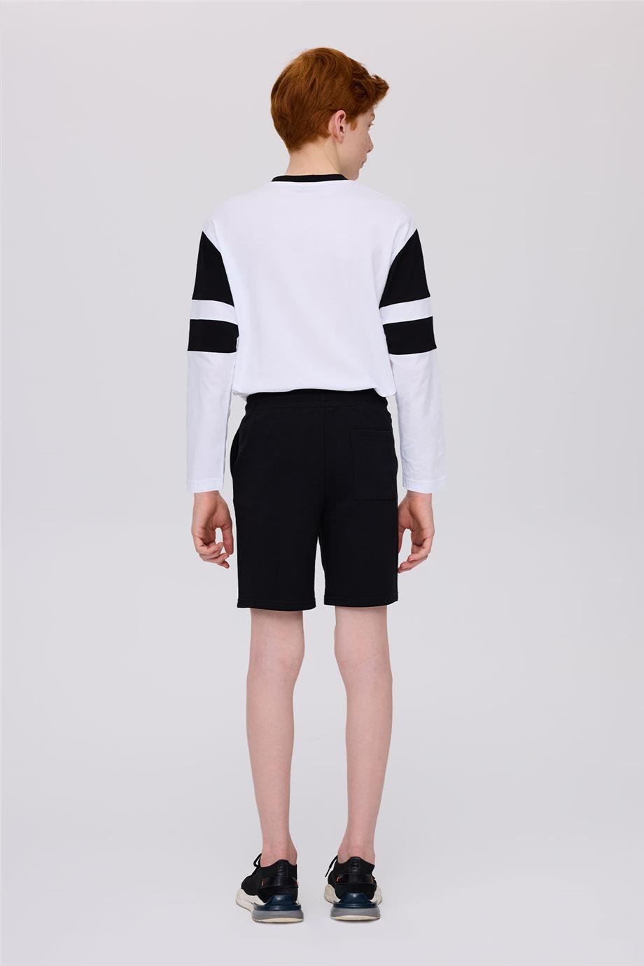 Nebbati Erkek Çocuk Siyah ŞortNebbati Erkek Çocuk Siyah Şort