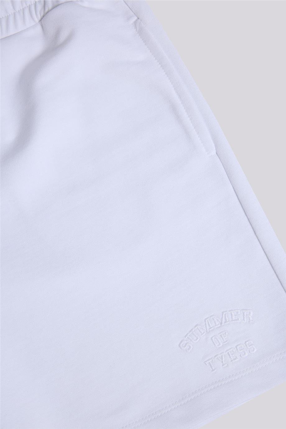 Tyess Basic Kız Çocuk Beyaz ŞortTyess Basic Kız Çocuk Beyaz Şort