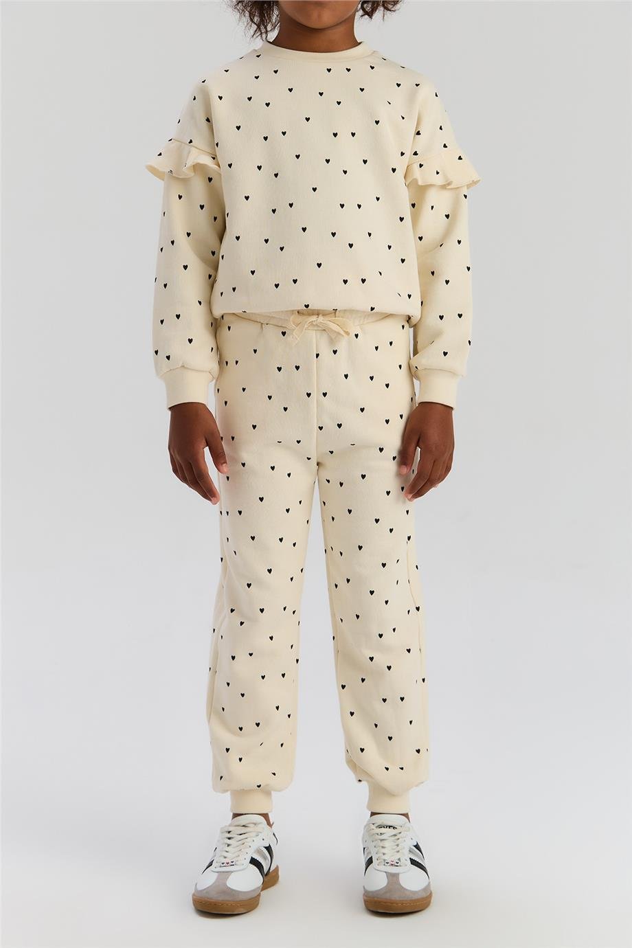 Tyess Basic Kız Çocuk Desenli Eşofman TakımTyess Basic Kız Çocuk Desenli Eşofman Takım