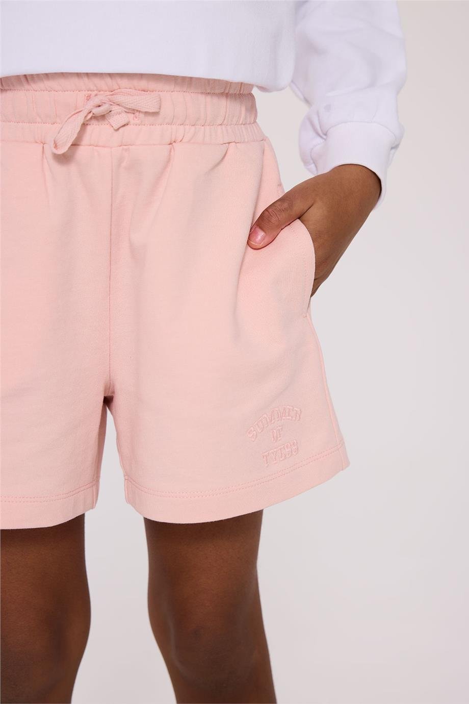 Tyess Basic Girl Pink ShortsTyess Basic Girl Pink Shorts