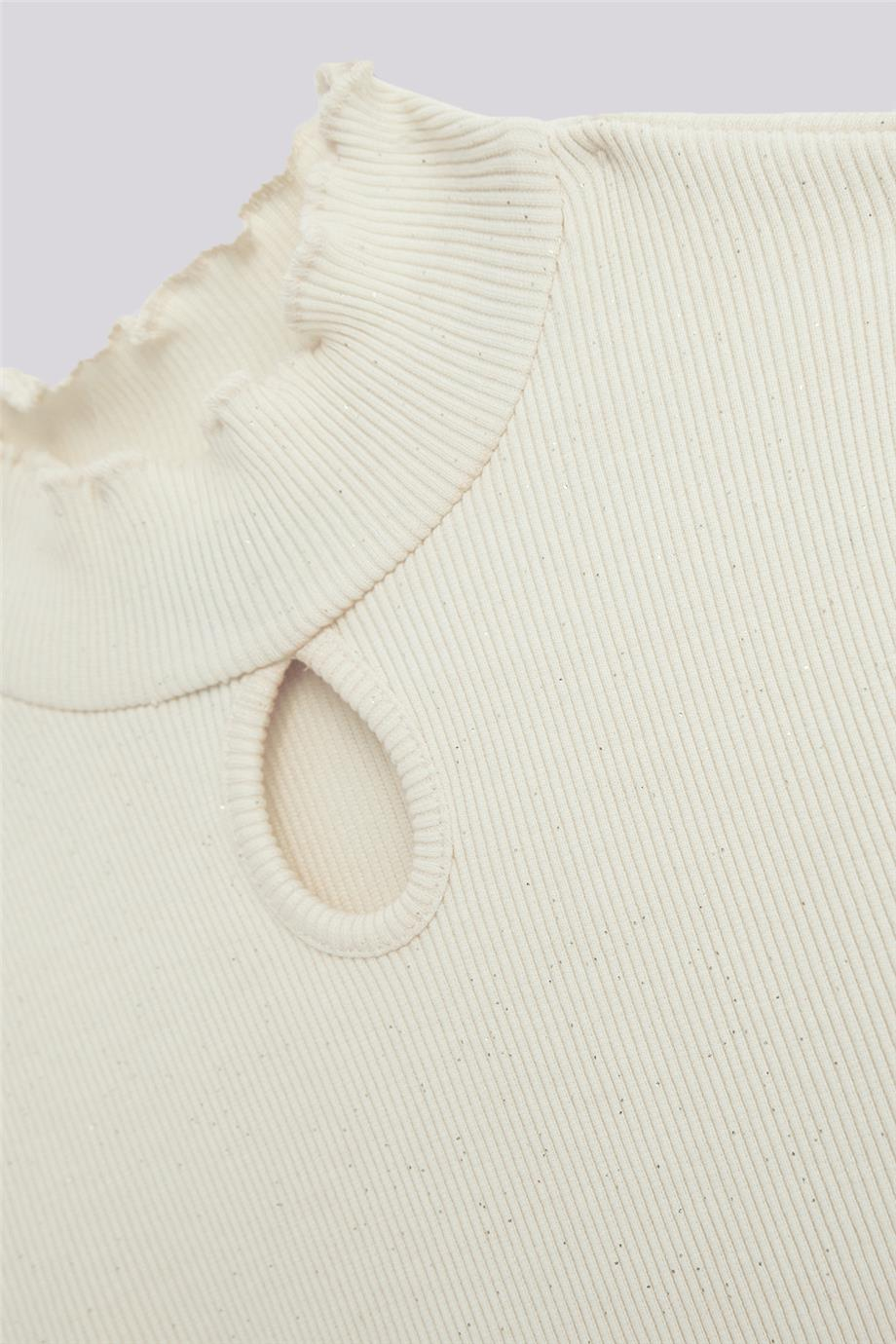 Tyess Girl Ecru BlouseTyess Girl Ecru Blouse