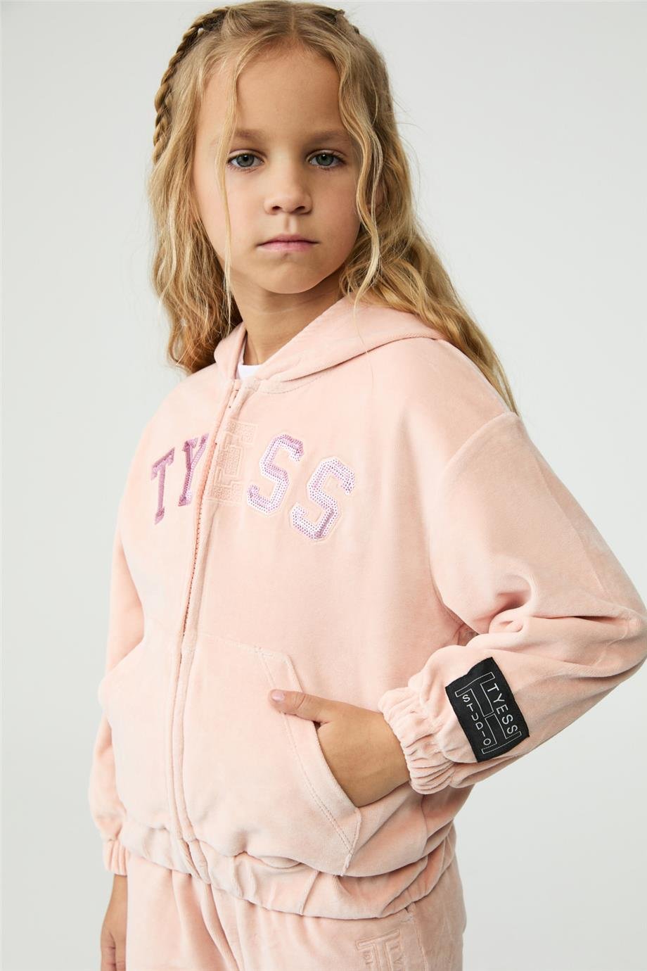 Tyess Kız Çocuk Pudra Eşofman ÜstüTyess Kız Çocuk Pudra Eşofman Üstü