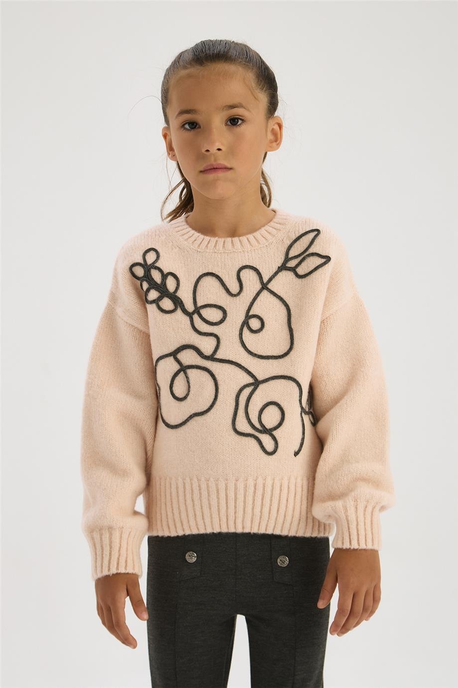 Tyess Girl Powder SweaterTyess Girl Powder Sweater