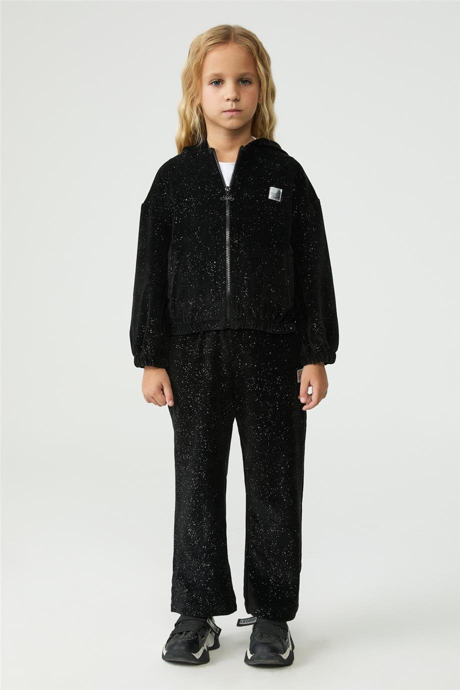 Tyess Kız Çocuk Siyah Eşofman ÜstüTyess Kız Çocuk Siyah Eşofman Üstü