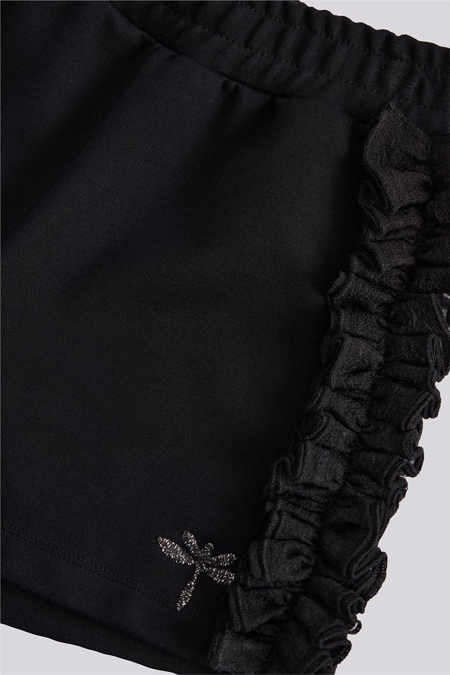 Tyess Girl Black ShortsTyess Girl Black Shorts