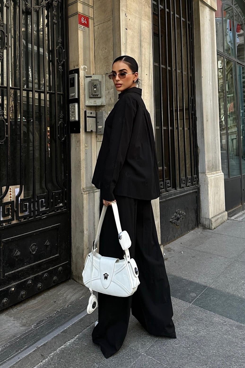 S4Y9733Adriana  Nakış Motifli Keten Takım 9733-08