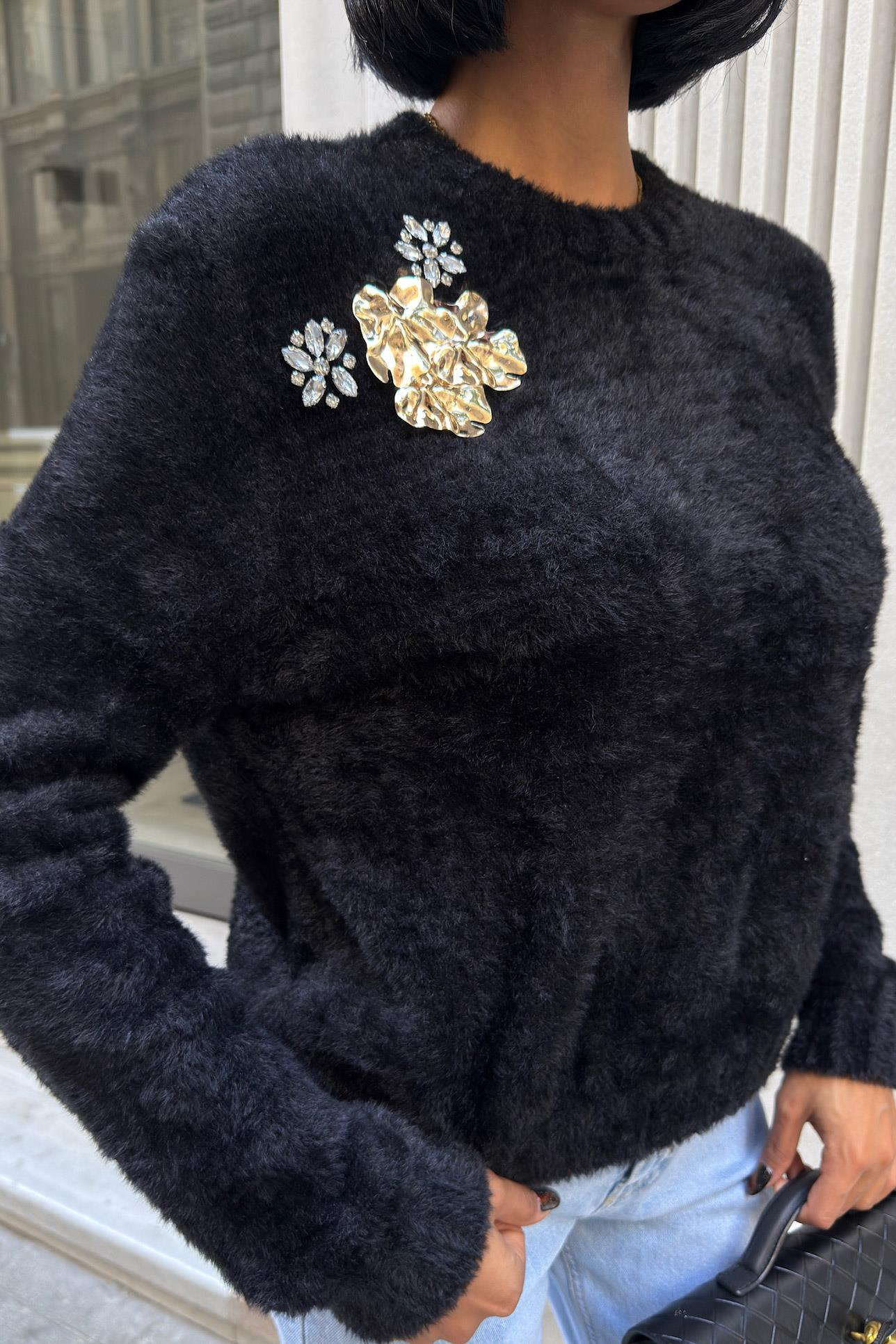 S5K1367Premium Soft Sweater with Accessories 1367