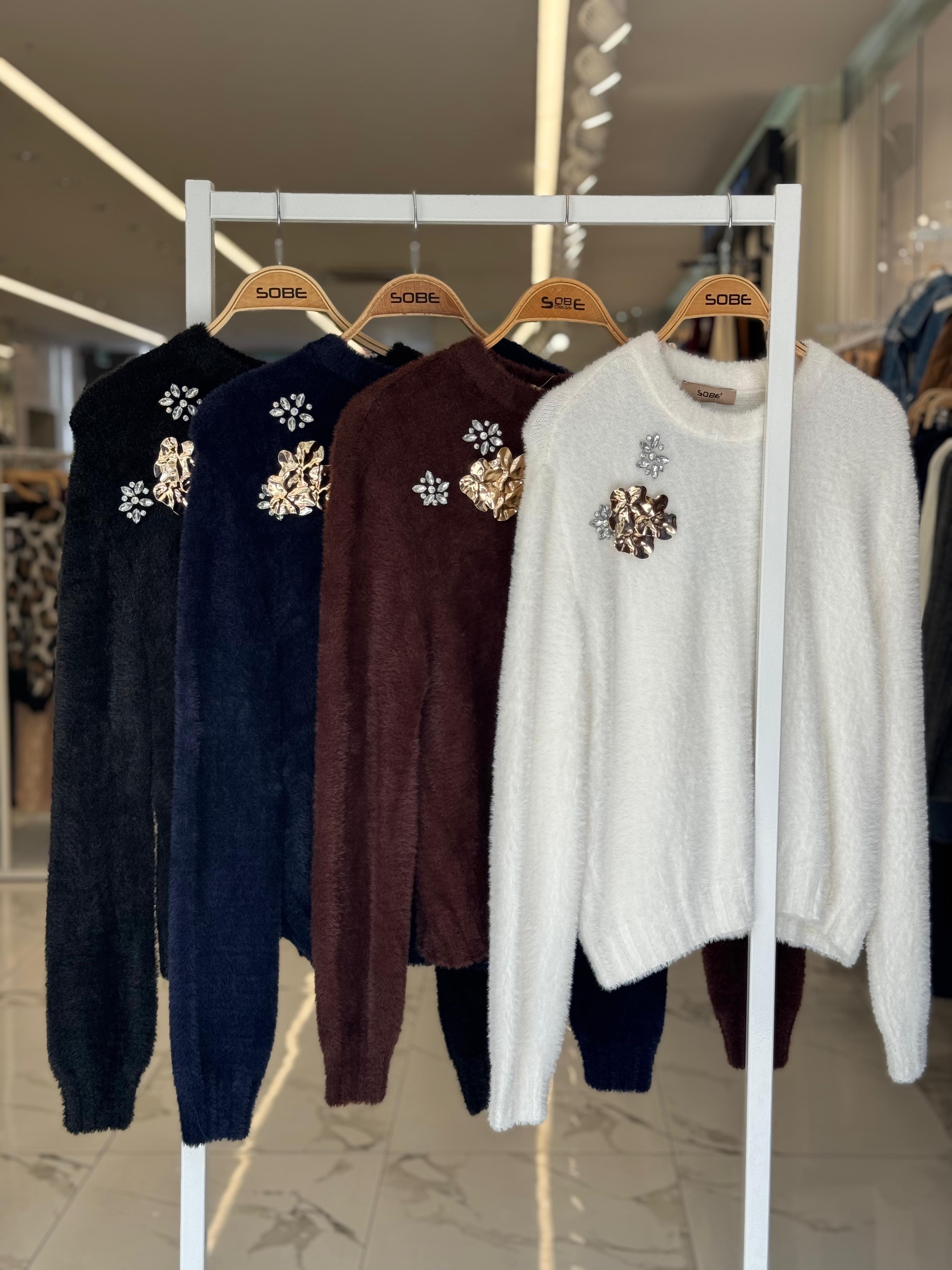 S5K1367Premium Soft Sweater with Accessories 1367