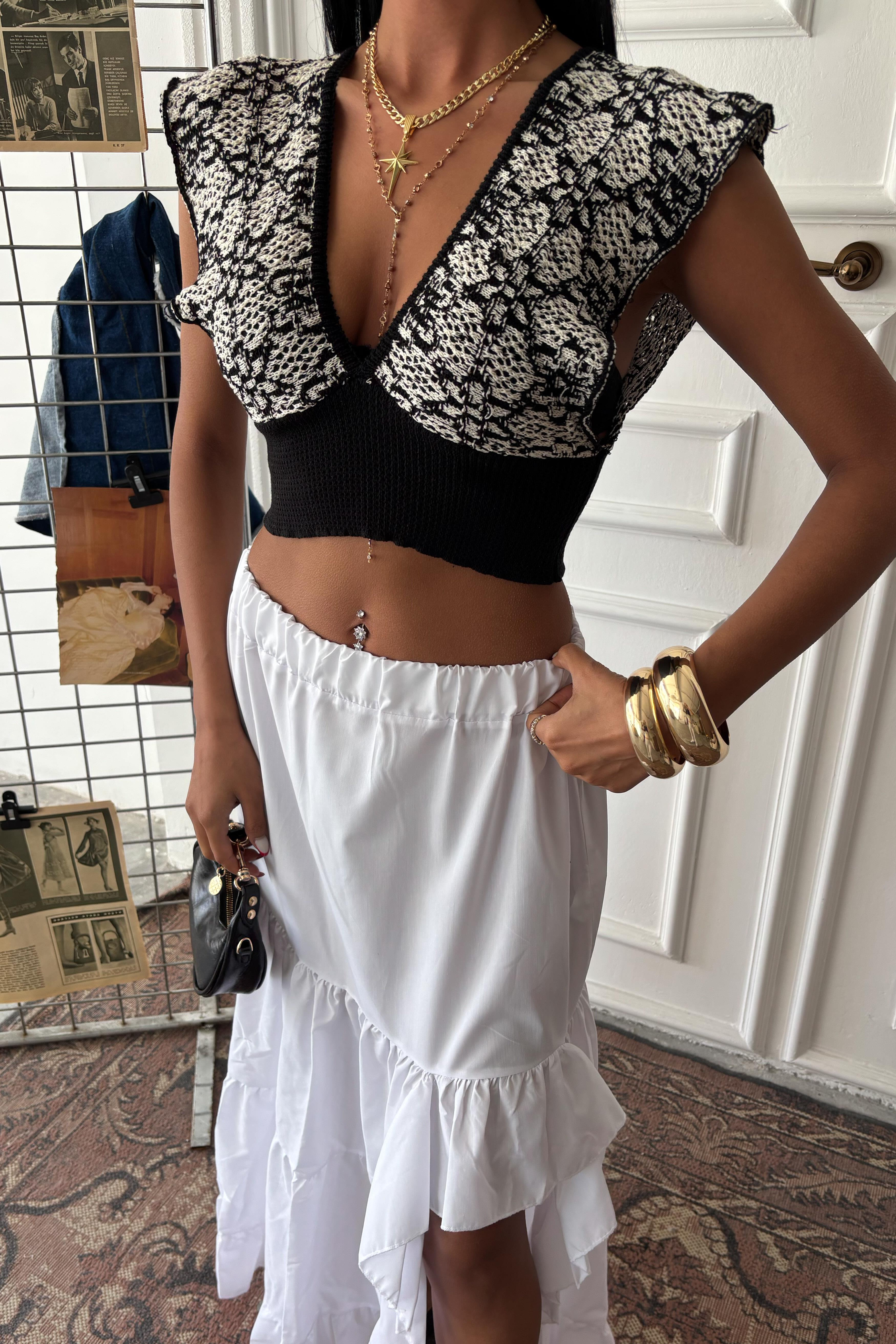 S4Y4037Audrey Fıfrlı Yırtmaç Detay Etek 4037