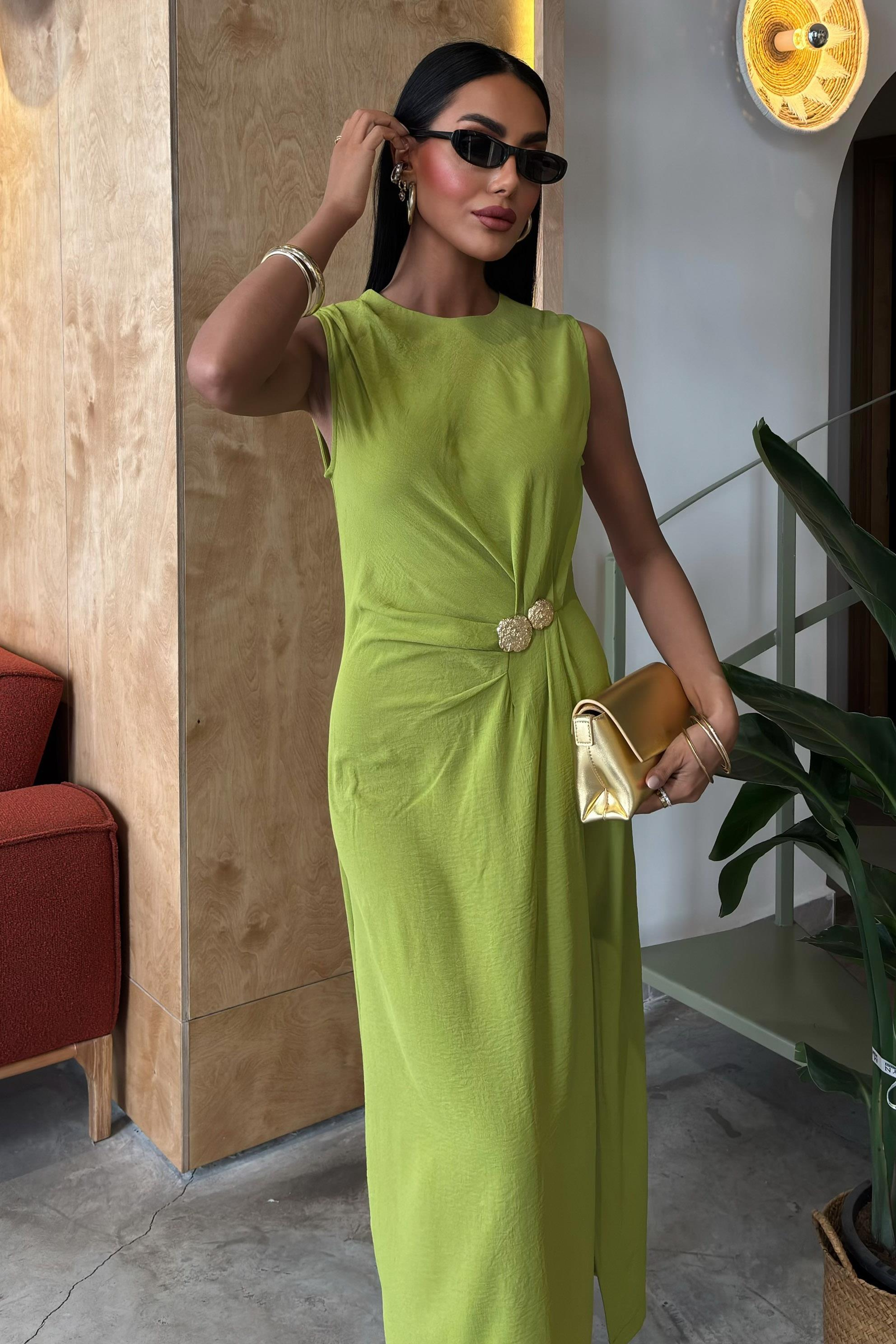 S5Y2882Long Dress with Waist Gathering and Accessories 2882