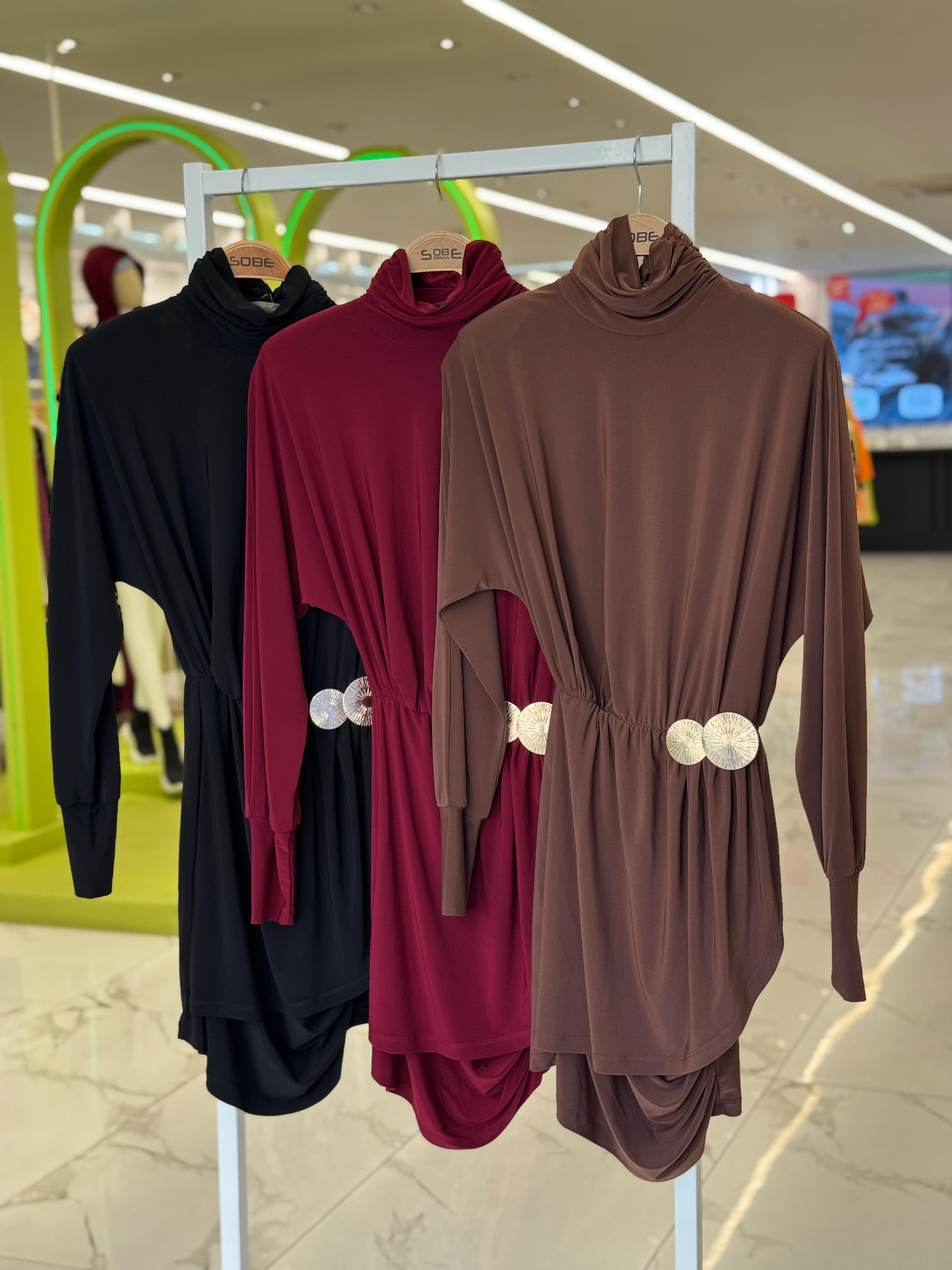 S6K2910Robe Sandy avec détail accessoire à la taille 2910