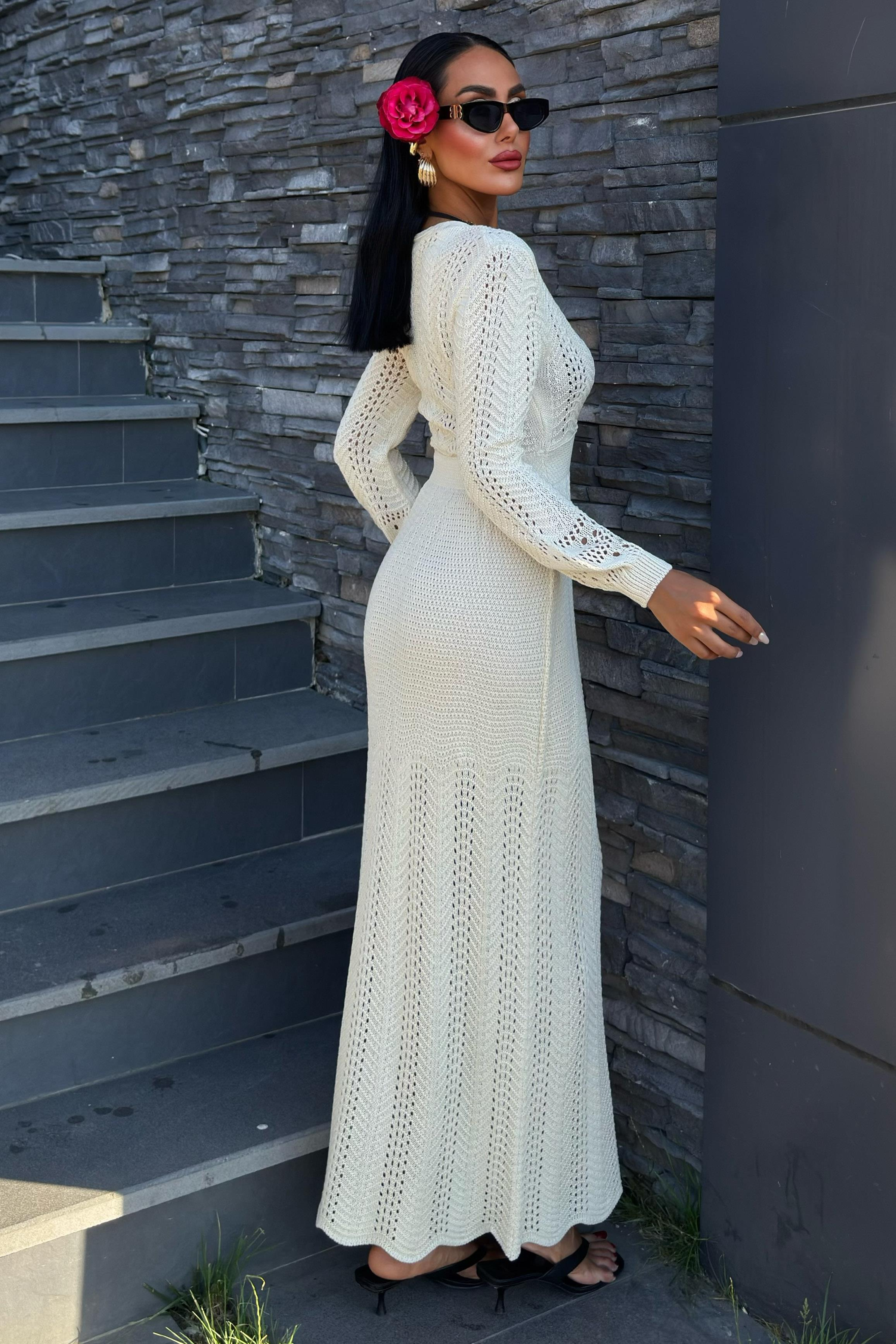 S5Y2838Robe ajourée détaillée Birit 2838