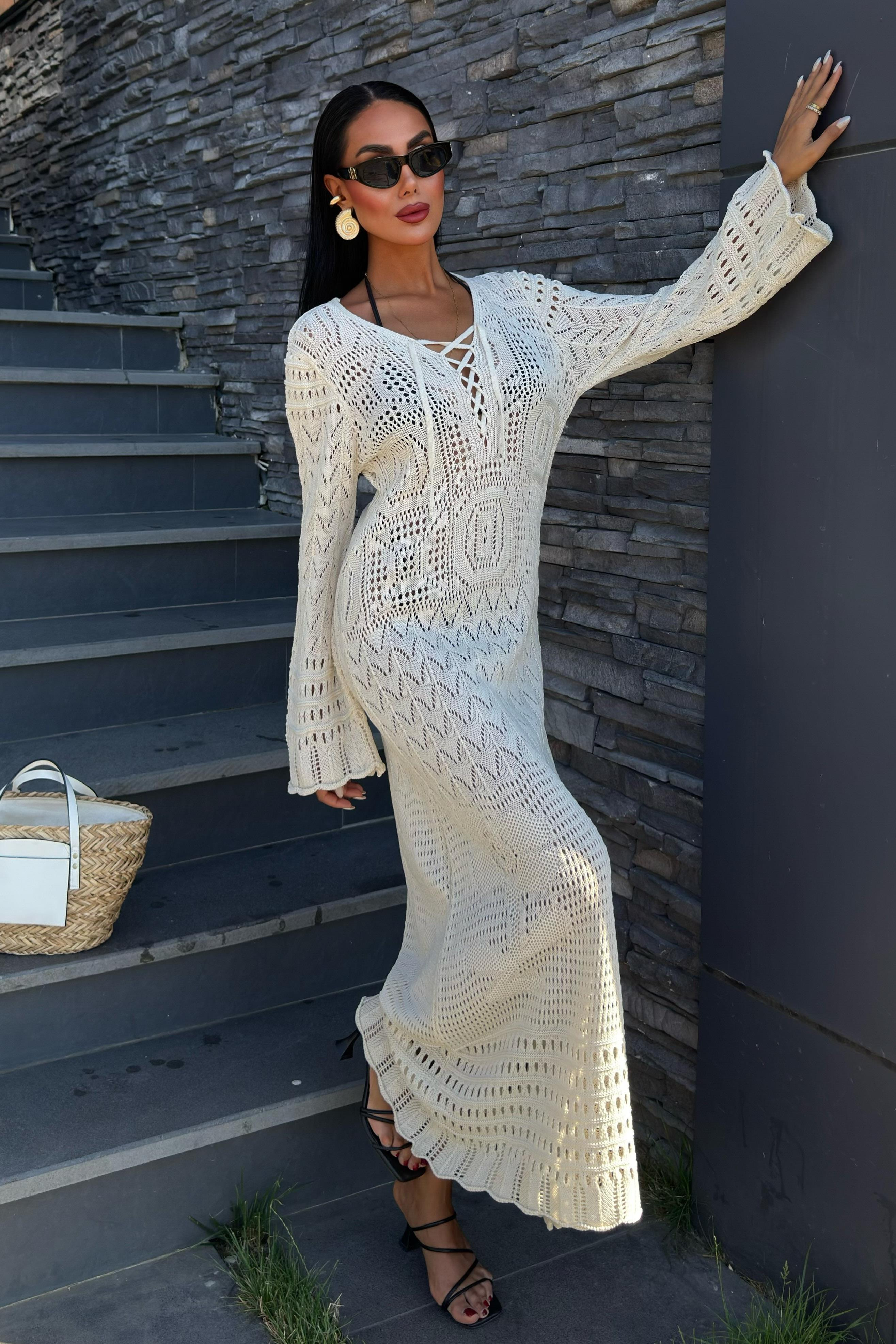 S5Y2838Robe ajourée détaillée Birit 2838
