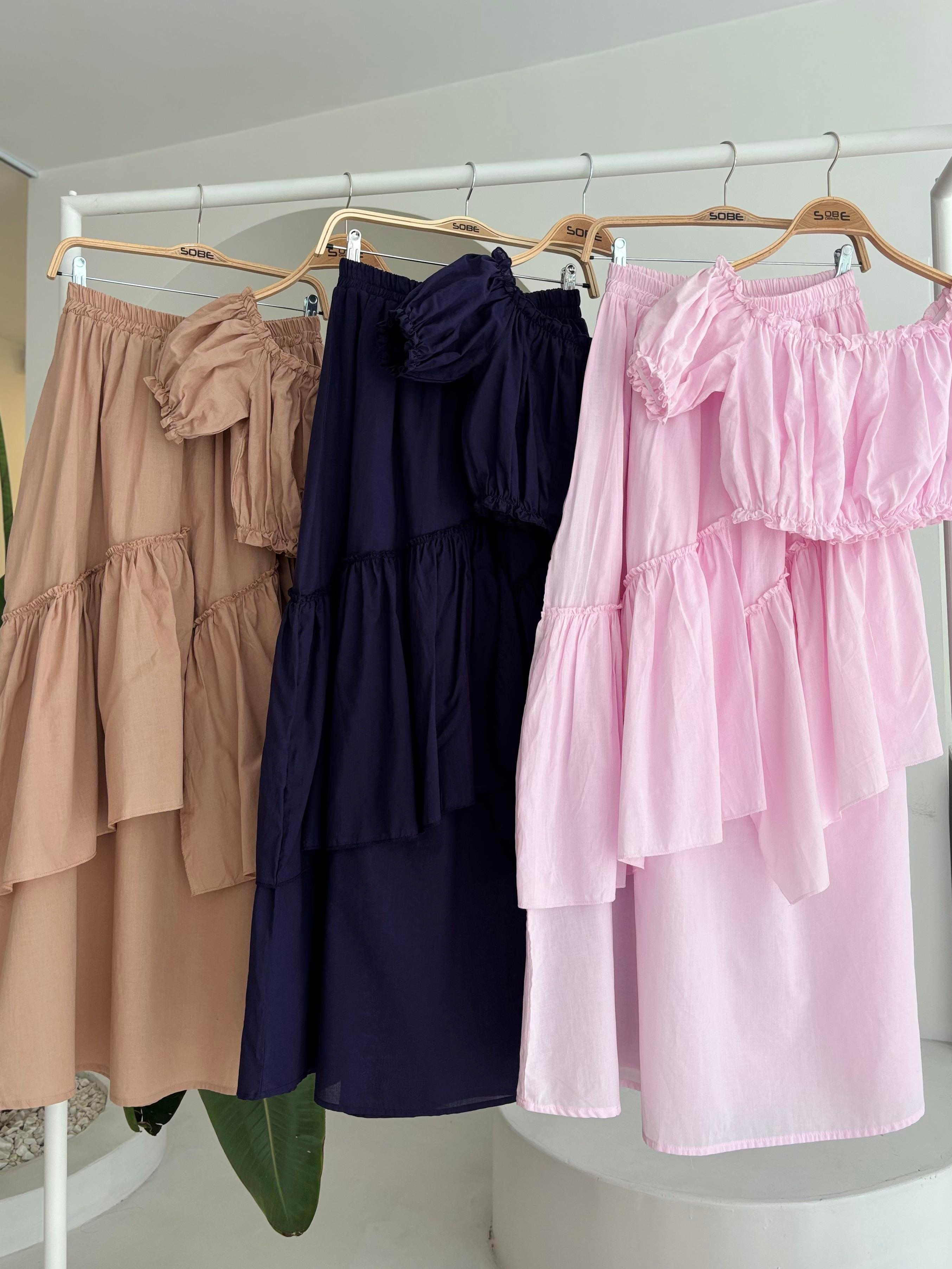 S5Y10196Büzgülü Crop Kat Detaylı Fırfır Etekli Takım 10196